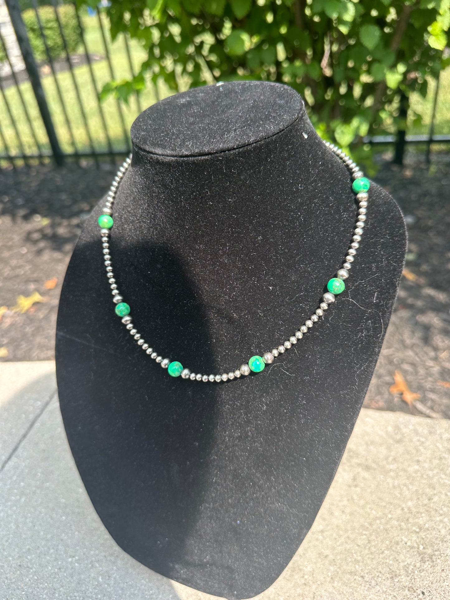 4-8mm graduated navajo style pearl + green turquoise necklace