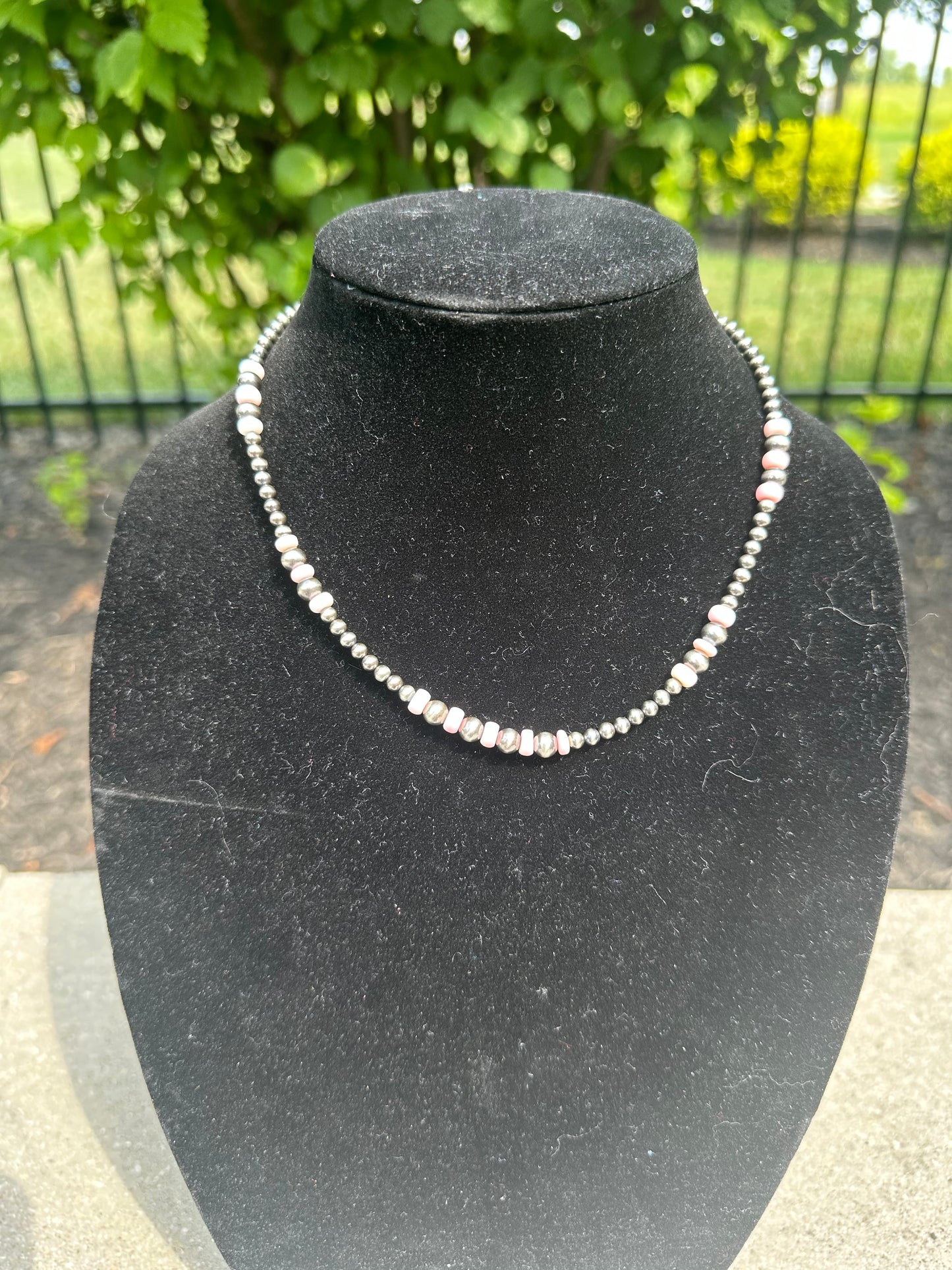4-6mm graduated navajo style + pink conch necklace