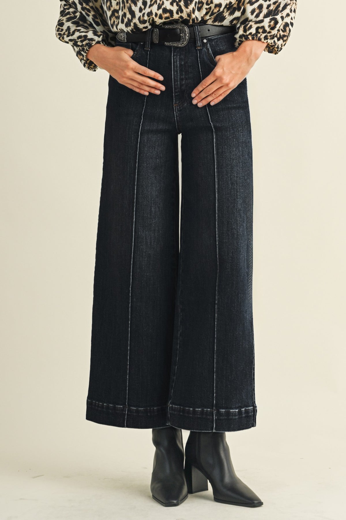 Stretch High Rise Pin Tuck Detail Wide Leg Jean