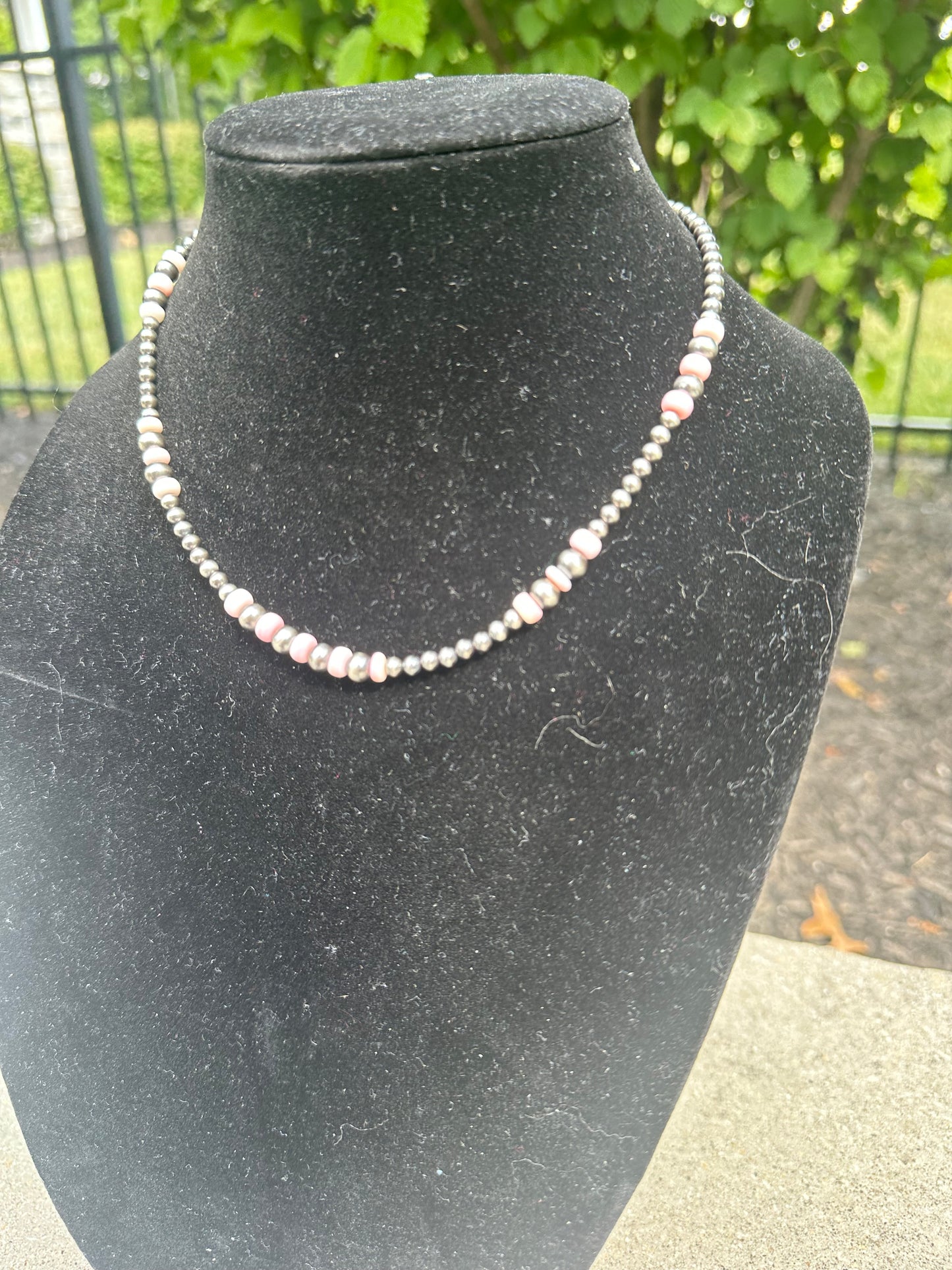 4-6mm graduated navajo style + pink conch necklace