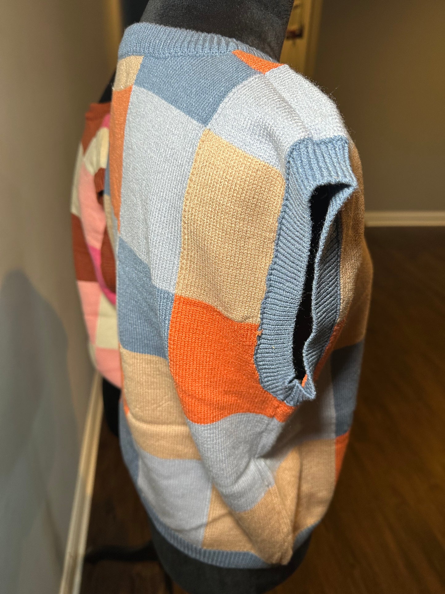COLORFUL CHECKERED SWEATER VEST