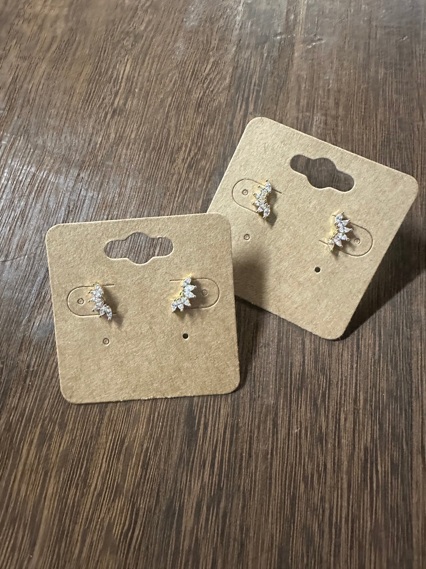 Dainty Gold Marquise Cluster Stud Earrings, Marquise Fan Stud, Gold Crown Stud, Gold Earring Minimalist Geometric Design for Christmas gift Q292