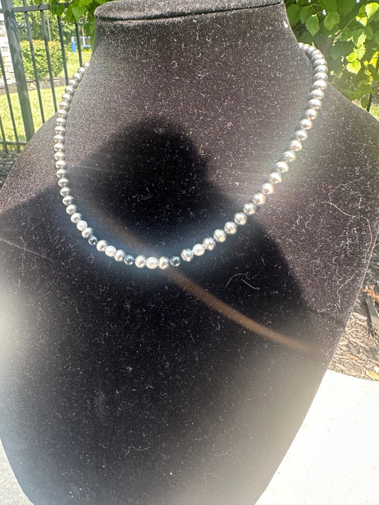 6mm navajo style pearl necklace + black onyx/freshwater pearls