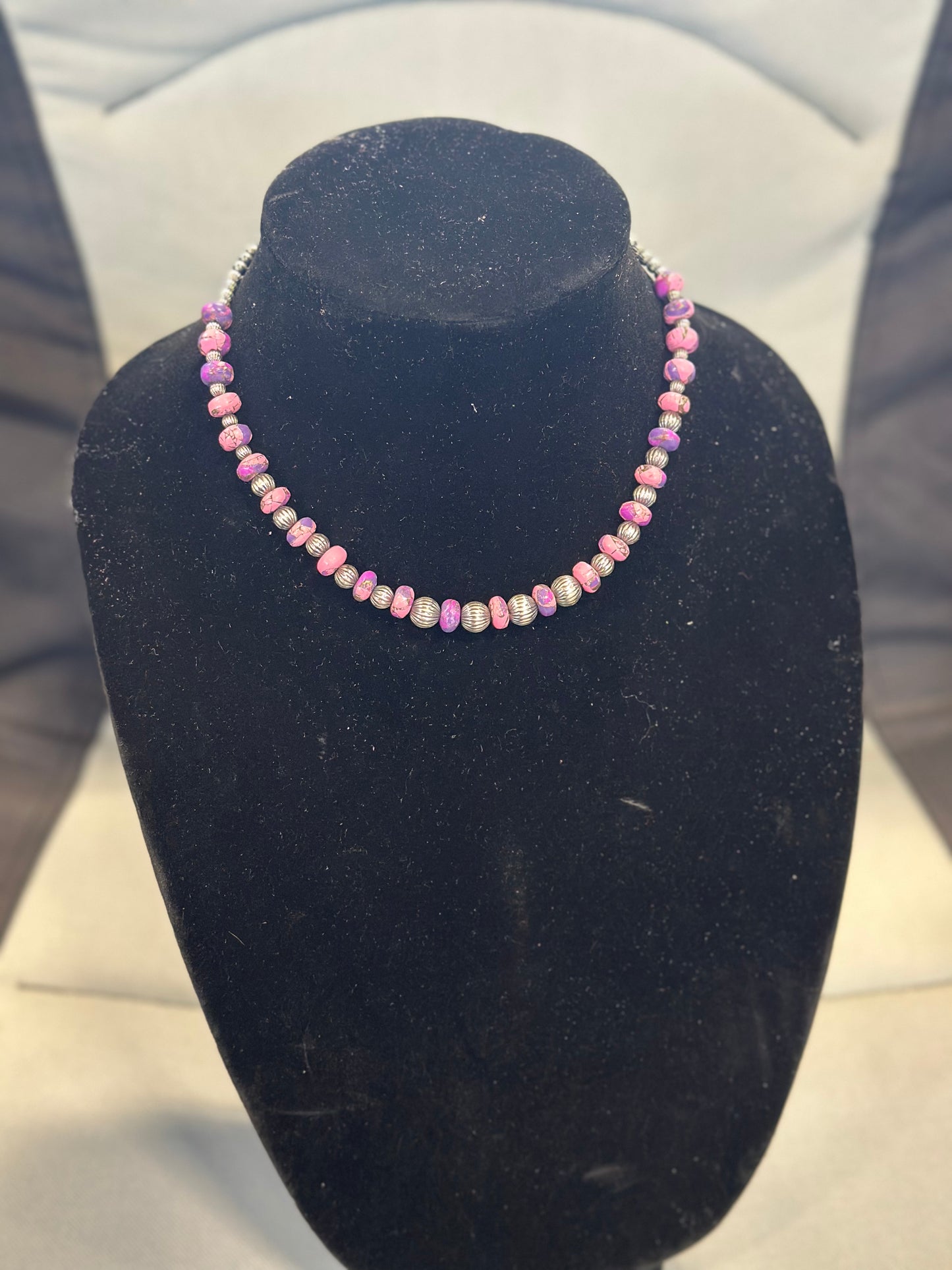 Natural Mohave x corrugated pearl necklace