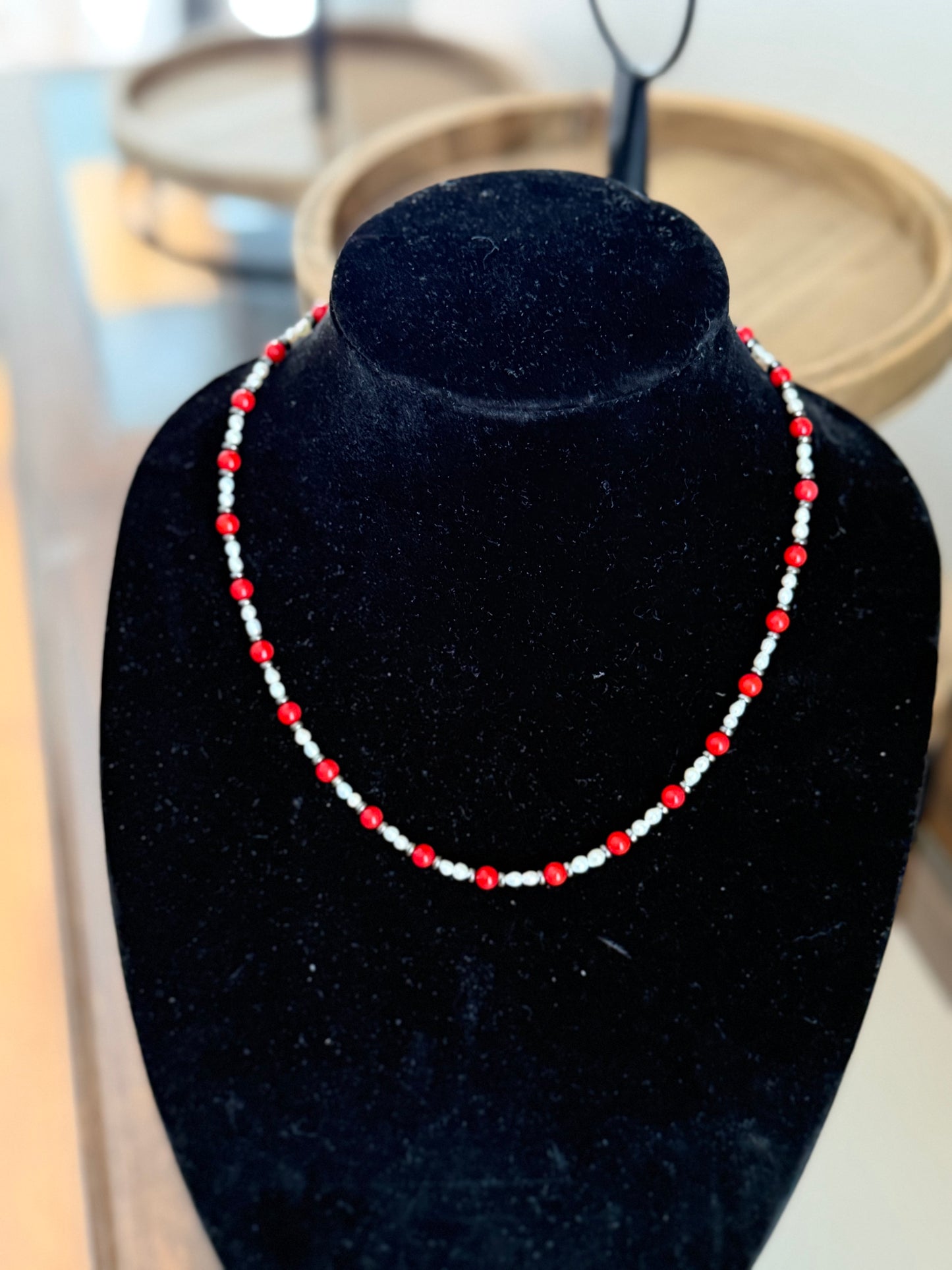 Red coral x freshwater pearl necklace