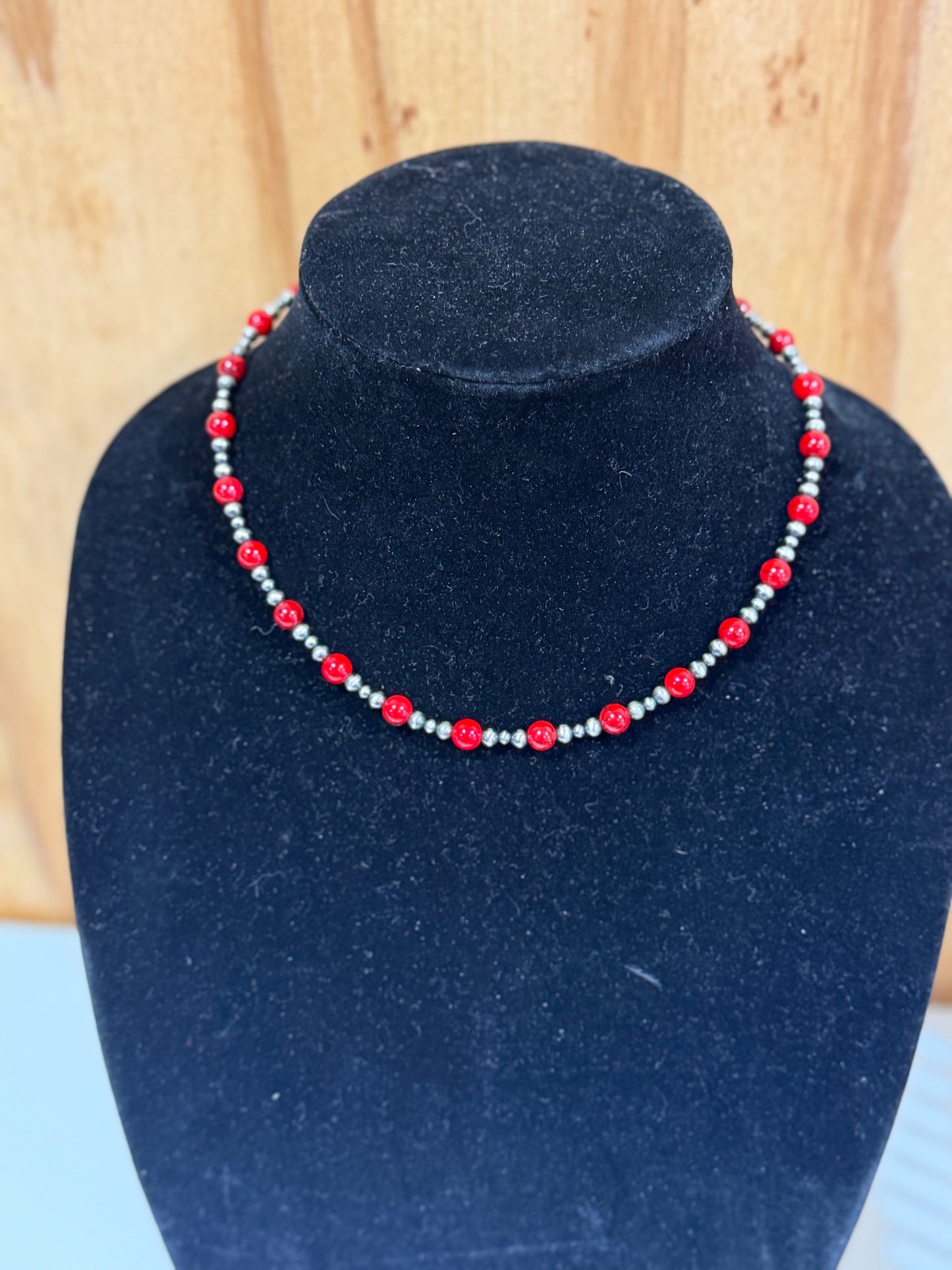 graduated pearl x 6mm red quartz necklace