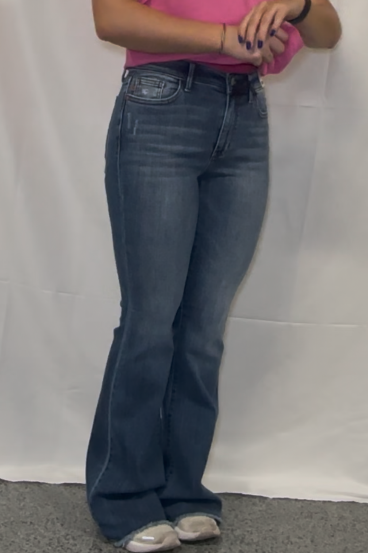 Vintage Wash Flare Jeans W/ Destroy And Fray Hem