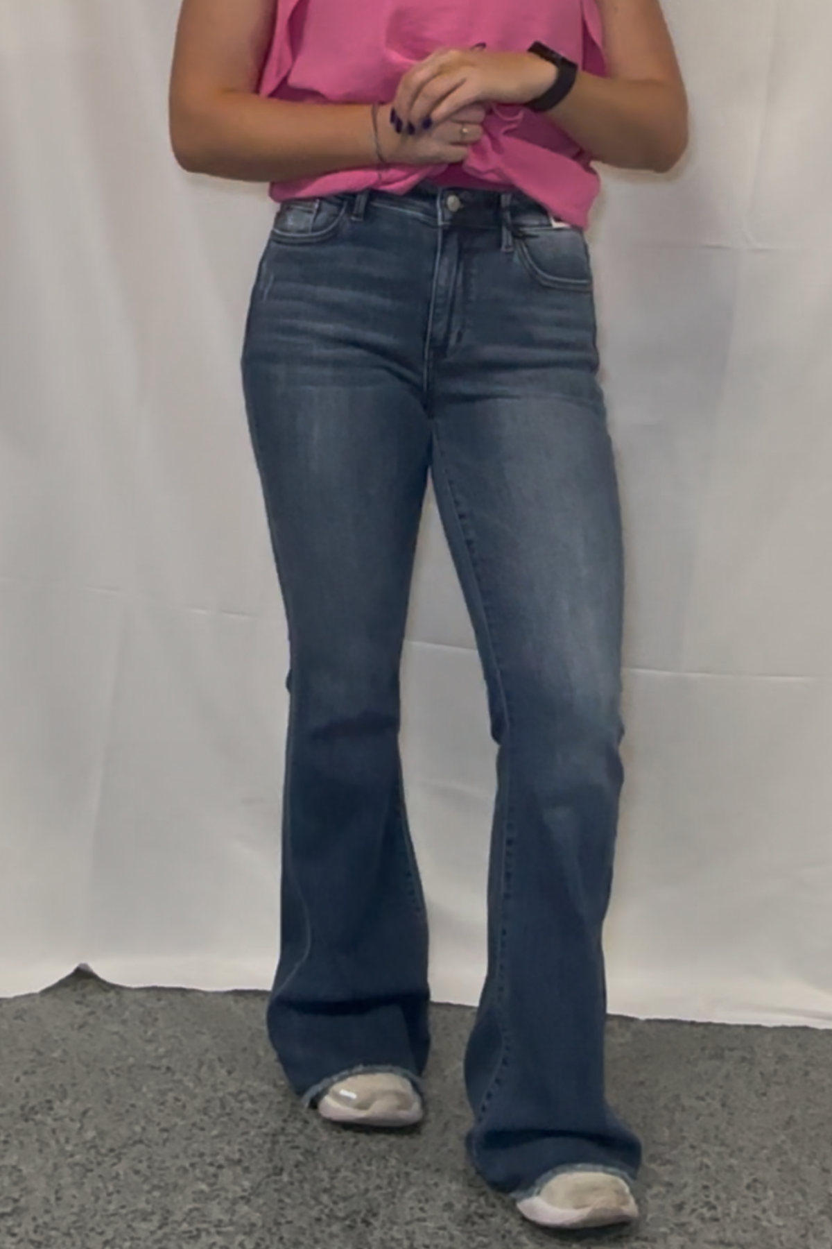 Vintage Wash Flare Jeans W/ Destroy And Fray Hem