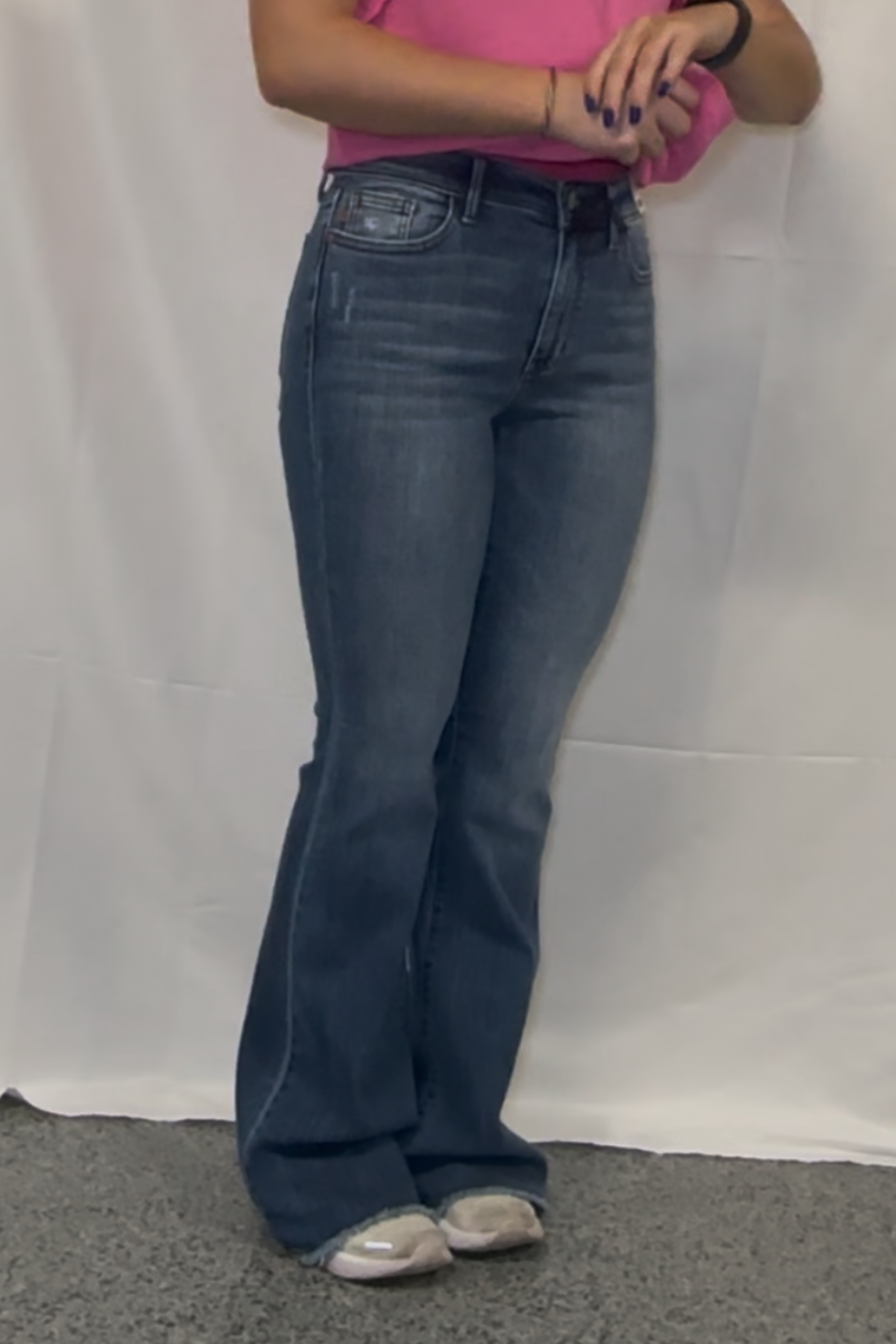 Vintage Wash Flare Jeans W/ Destroy And Fray Hem
