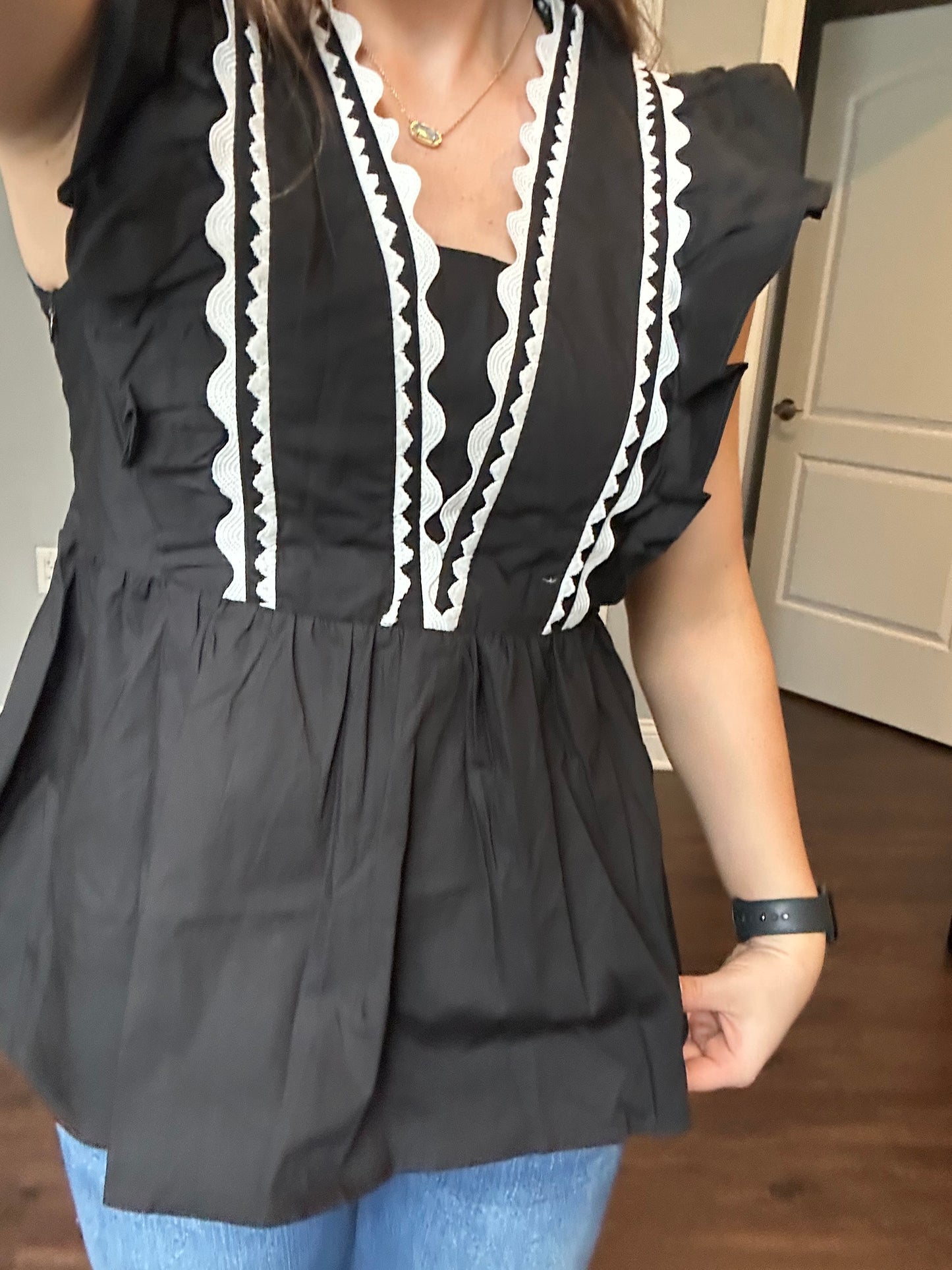 Black Contrast Ricrac Trim Ruffled V Neck Peplum Top