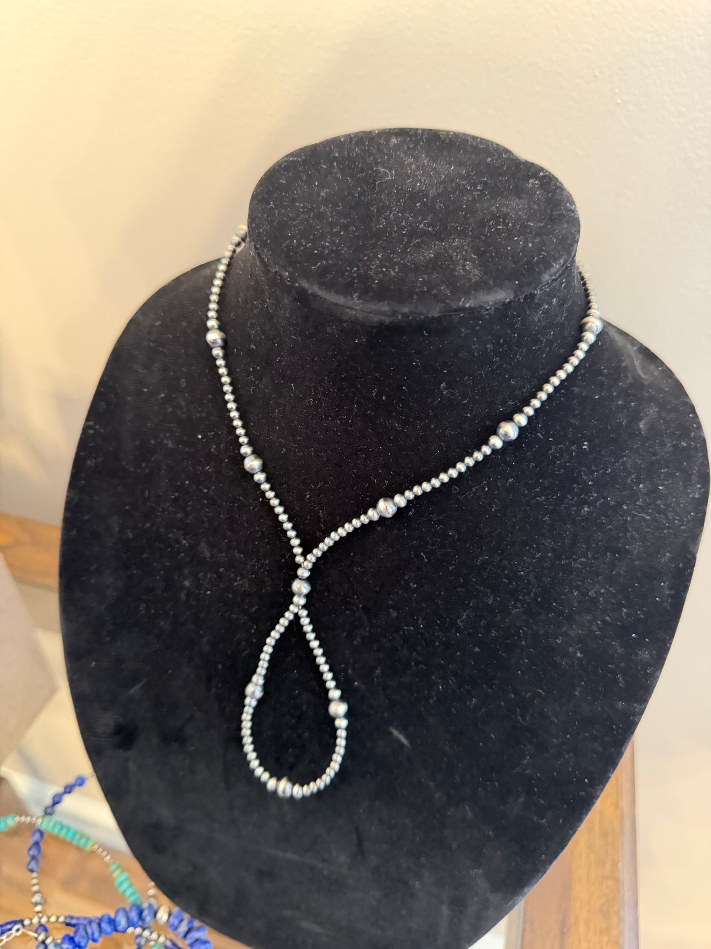 3-6mm graduated lasso necklace