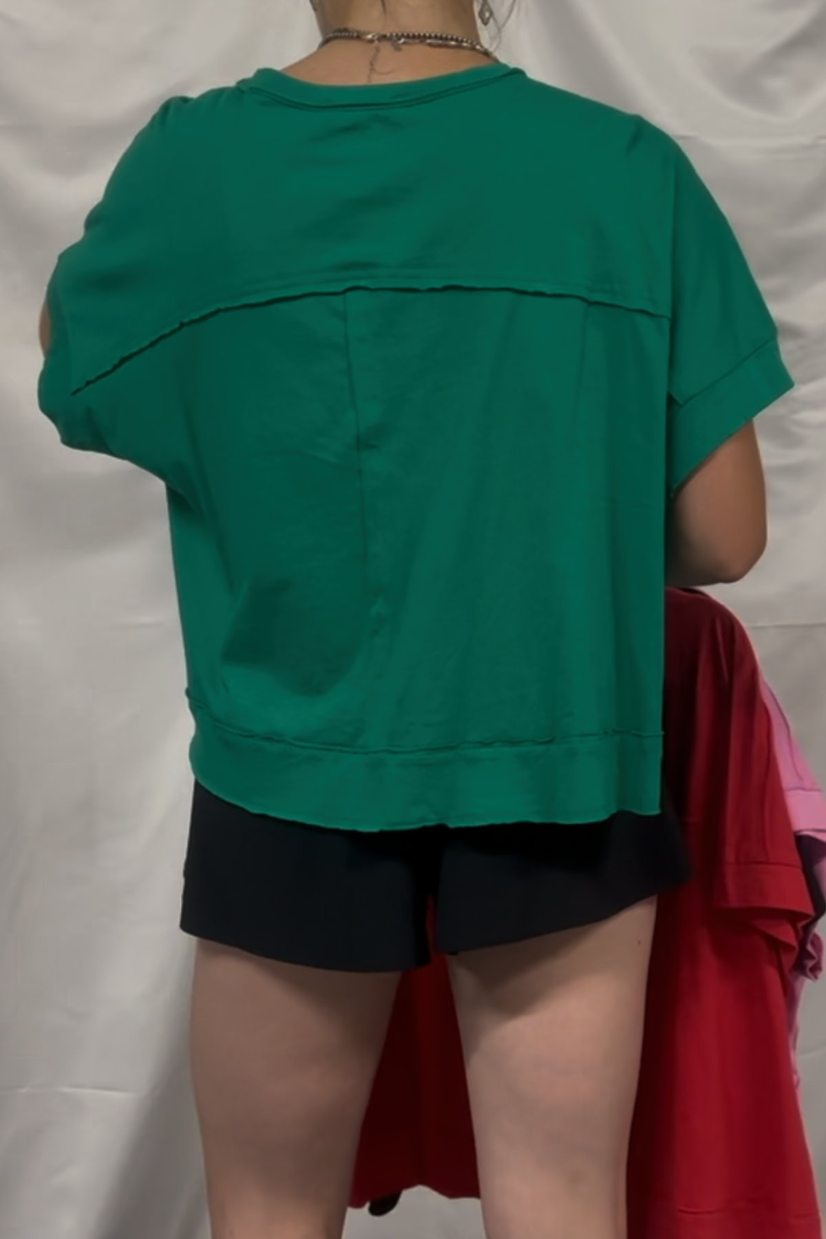 Exposed seam oversized crop box tee