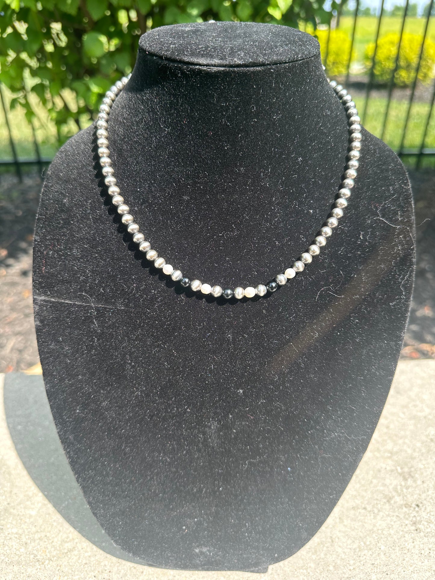 6mm navajo style pearl necklace + black onyx/freshwater pearls