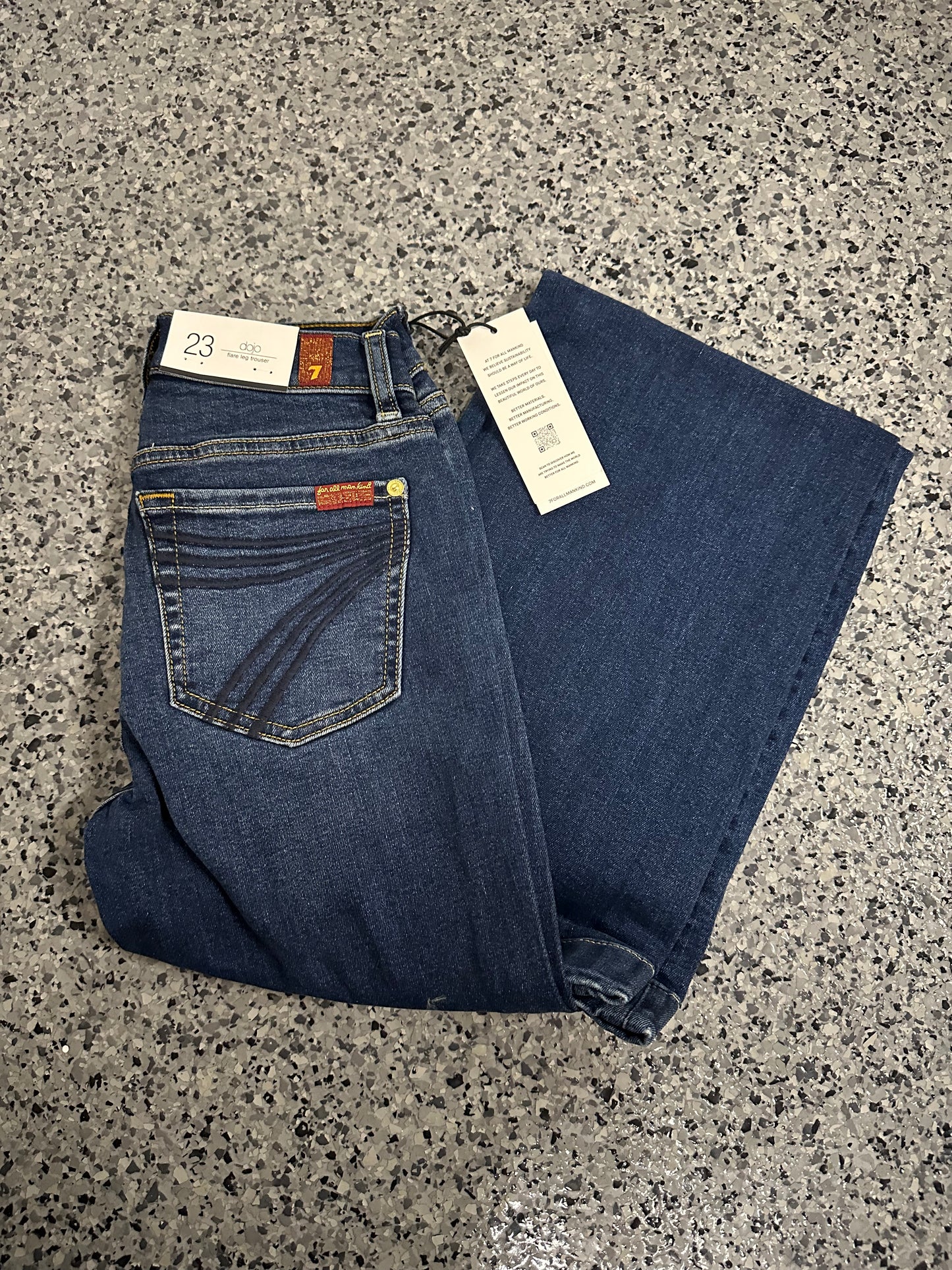 7 FOR ALL MANKIND DOJO JEANS 36" - MR1