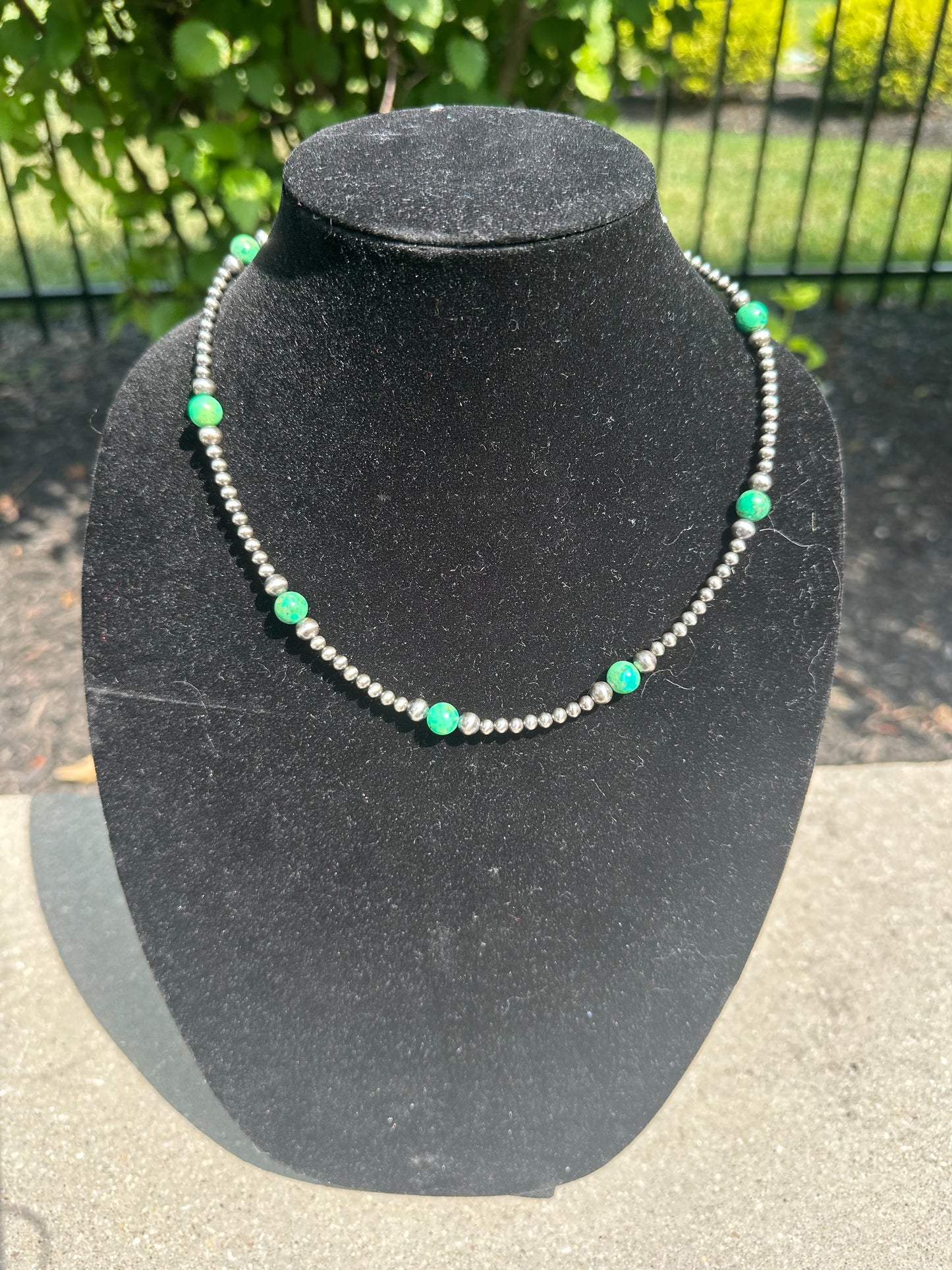 4-8mm graduated navajo style pearl + green turquoise necklace
