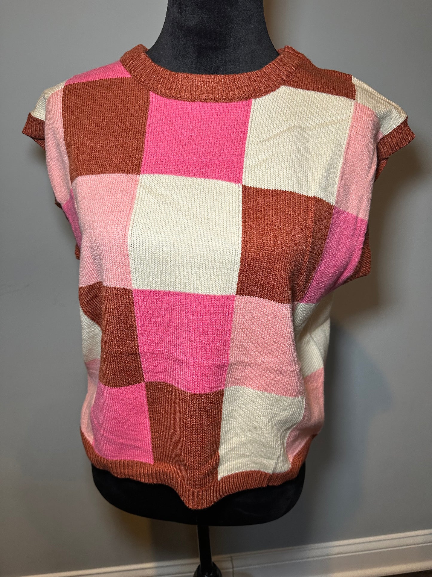COLORFUL CHECKERED SWEATER VEST