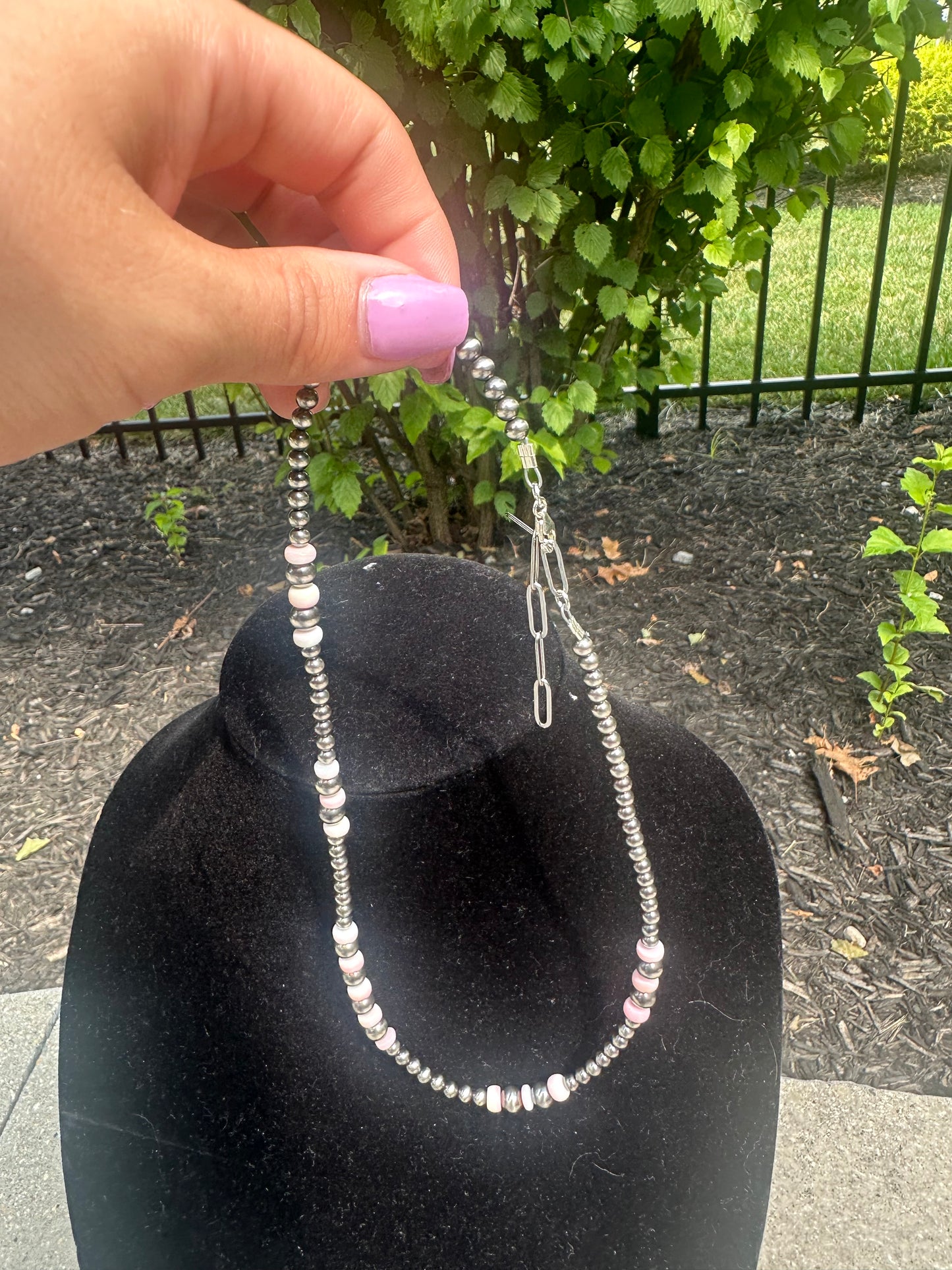 4-6mm graduated navajo style + pink conch necklace