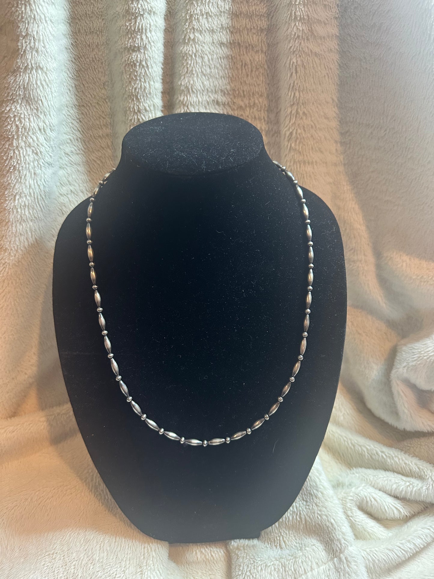 4mm torpedo x navajo pearl necklace