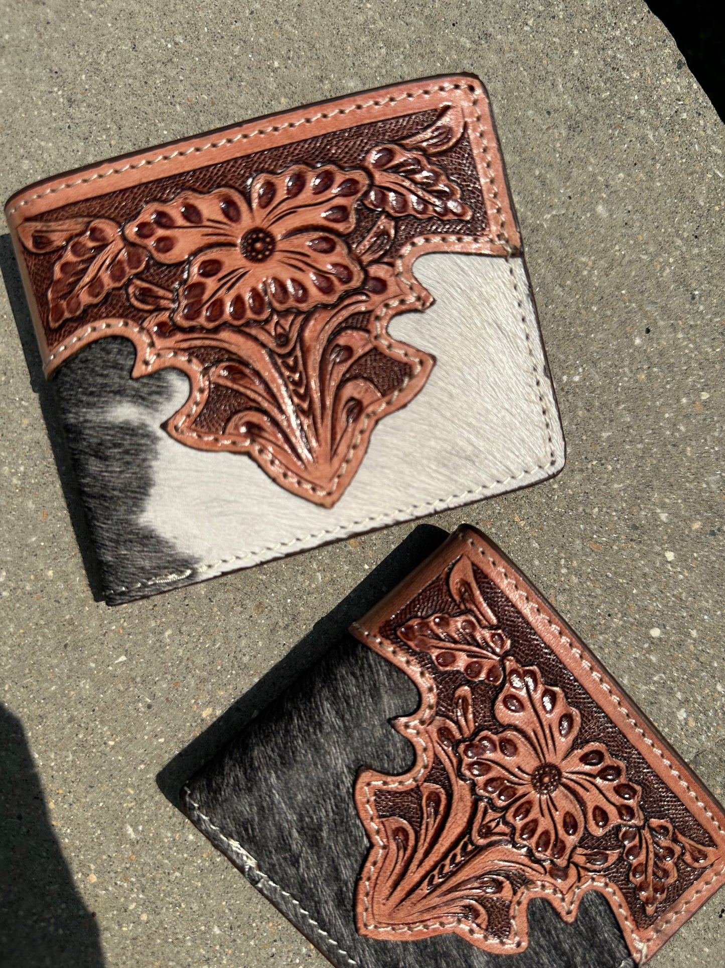 Hand Tooled Leather Bifold Short Mens Wallet
