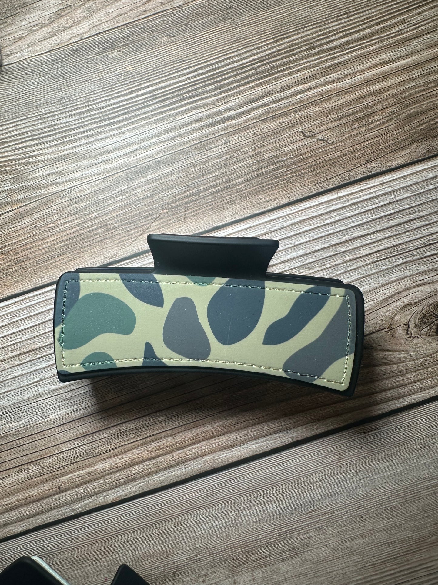 Camo Claw Clip