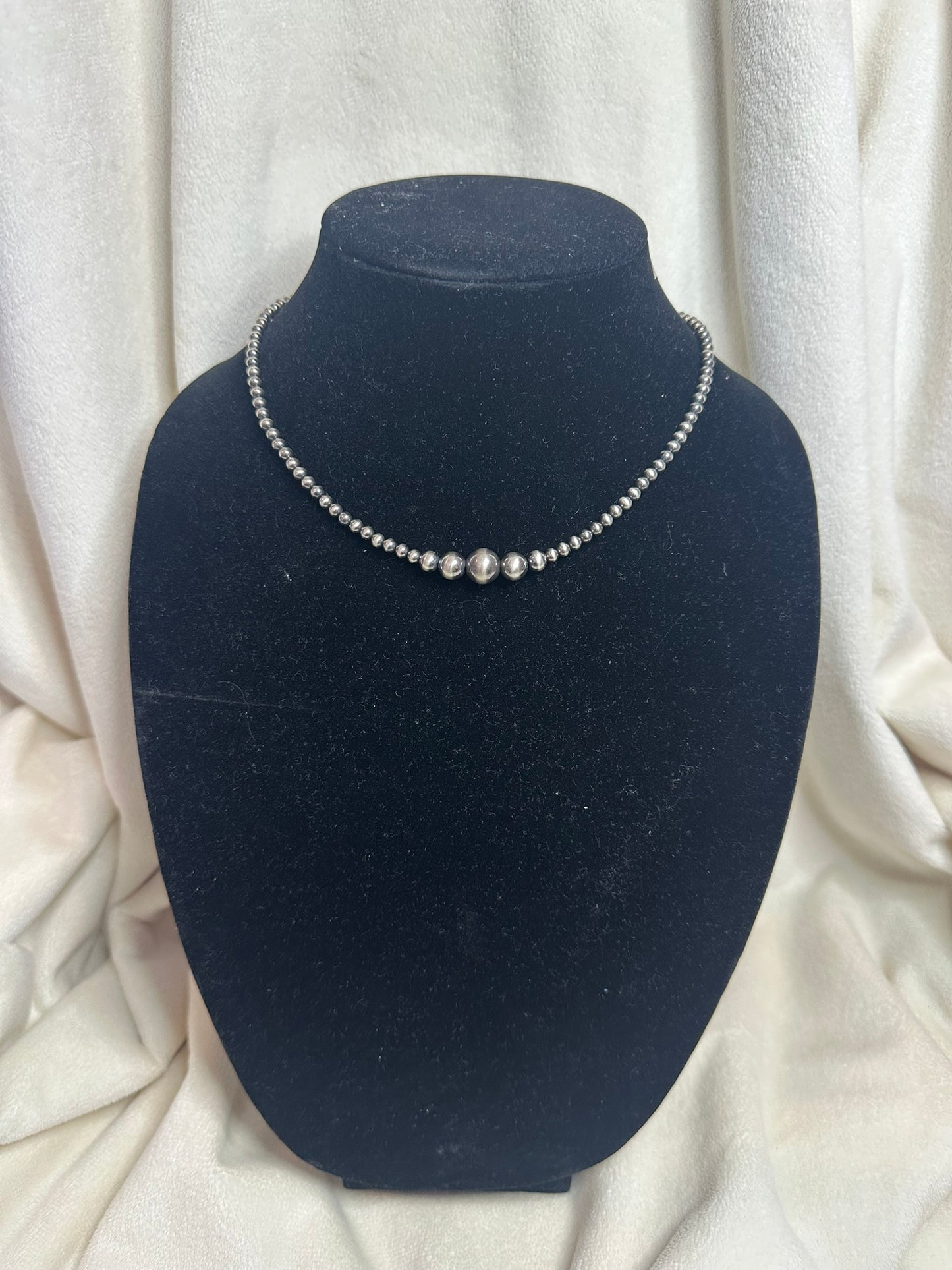4mm 4-10mm graduated necklace