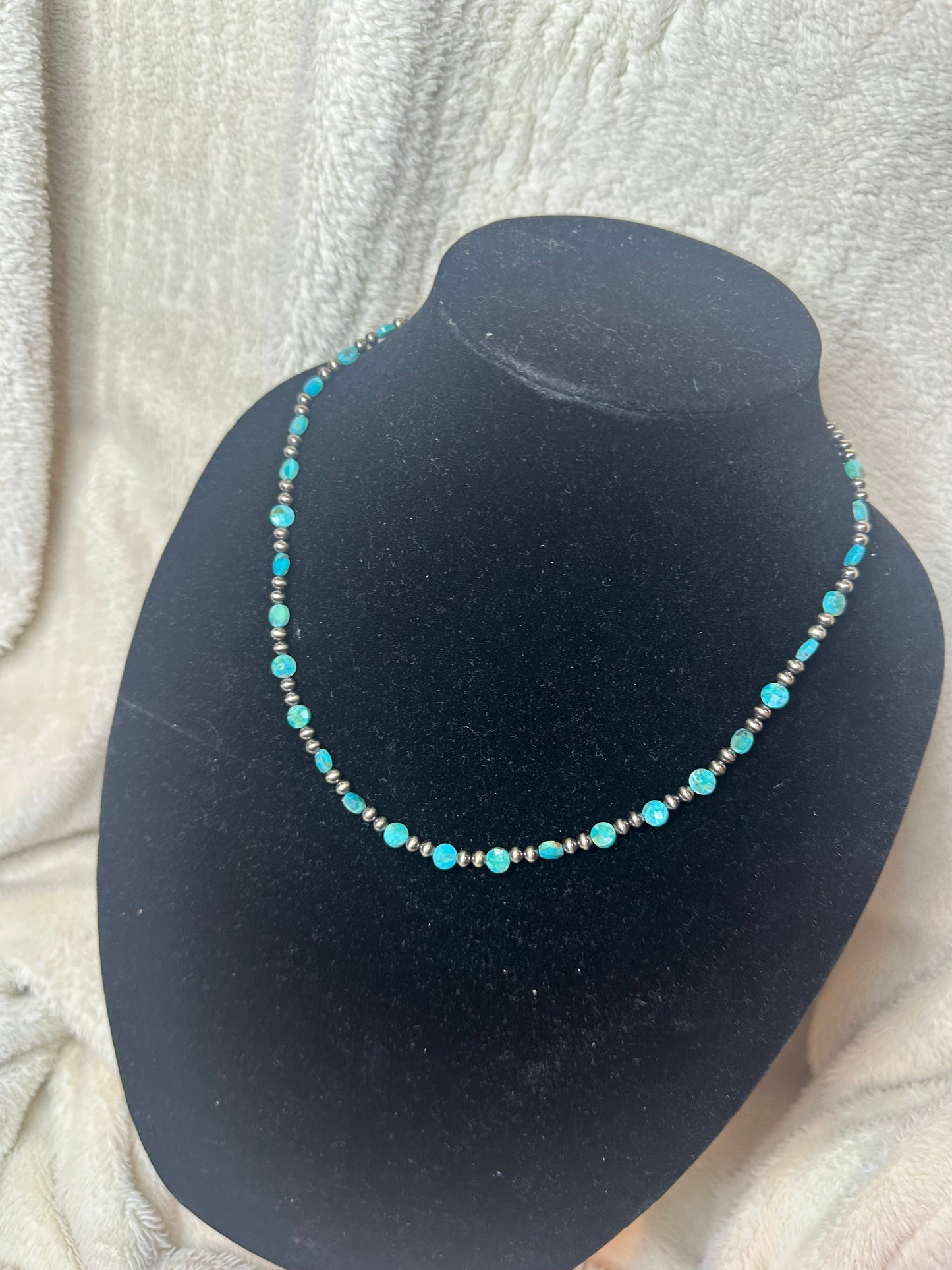 4mm pearls 6mm turquoise saucer necklace