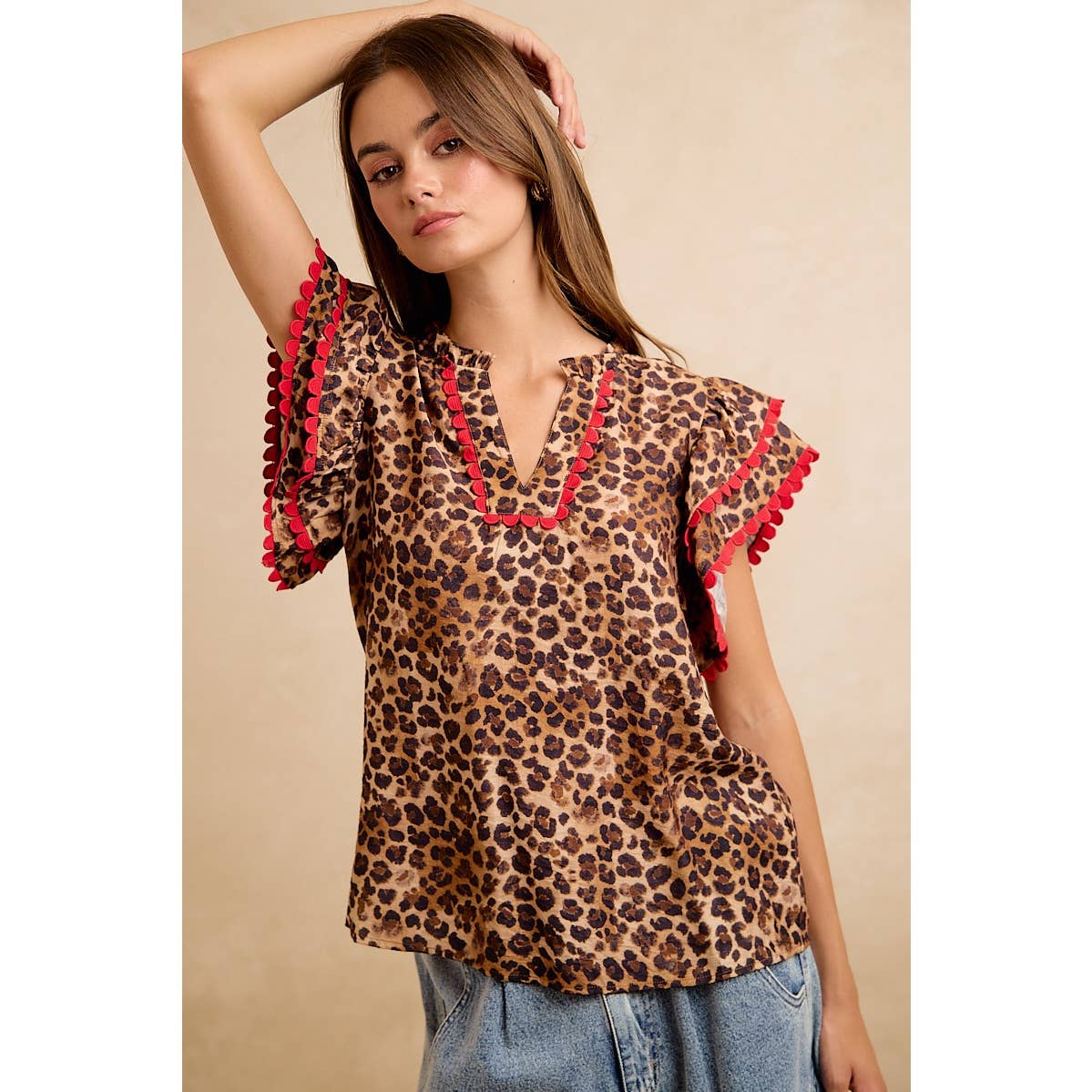 LEOPARD PRINTED WOVEN RIC RAC TRIM V NECK TOP