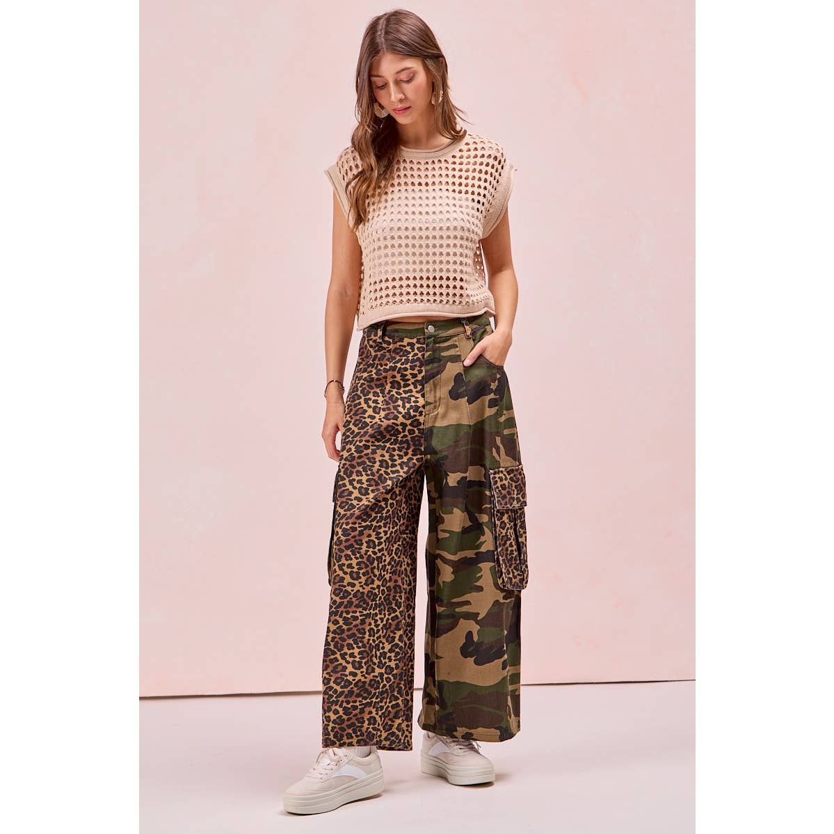 LEOPARD AND CAMOUFLAGE MIXED CARGO POCKETS PANTS