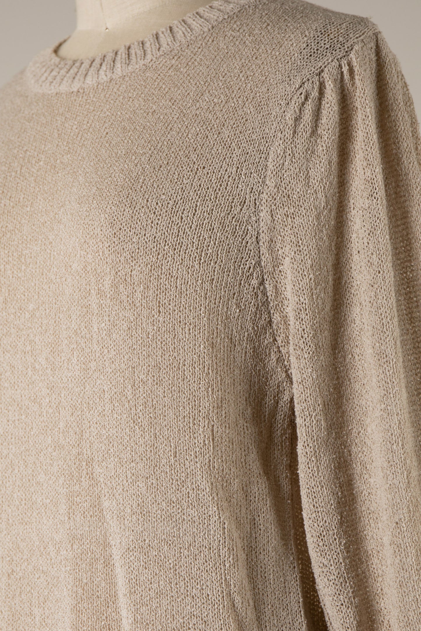 Lightweight Mock Neck Sweater : Beige