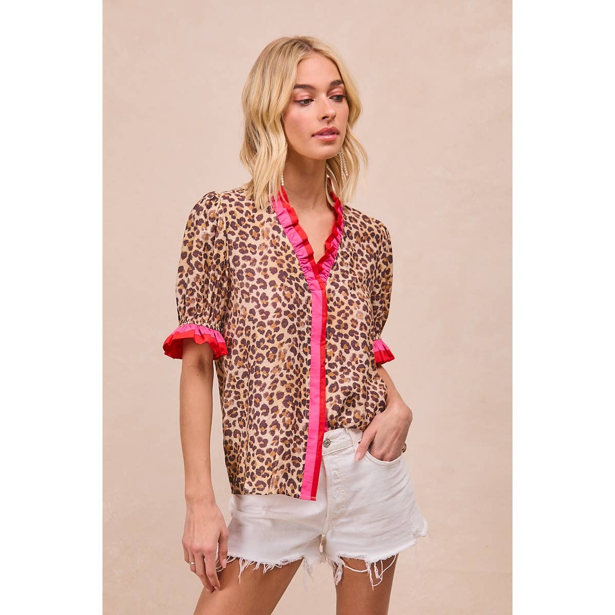 LEOPARD PRINTED WOVEN CONTRAST EDGE RUFFLED BLOUSE