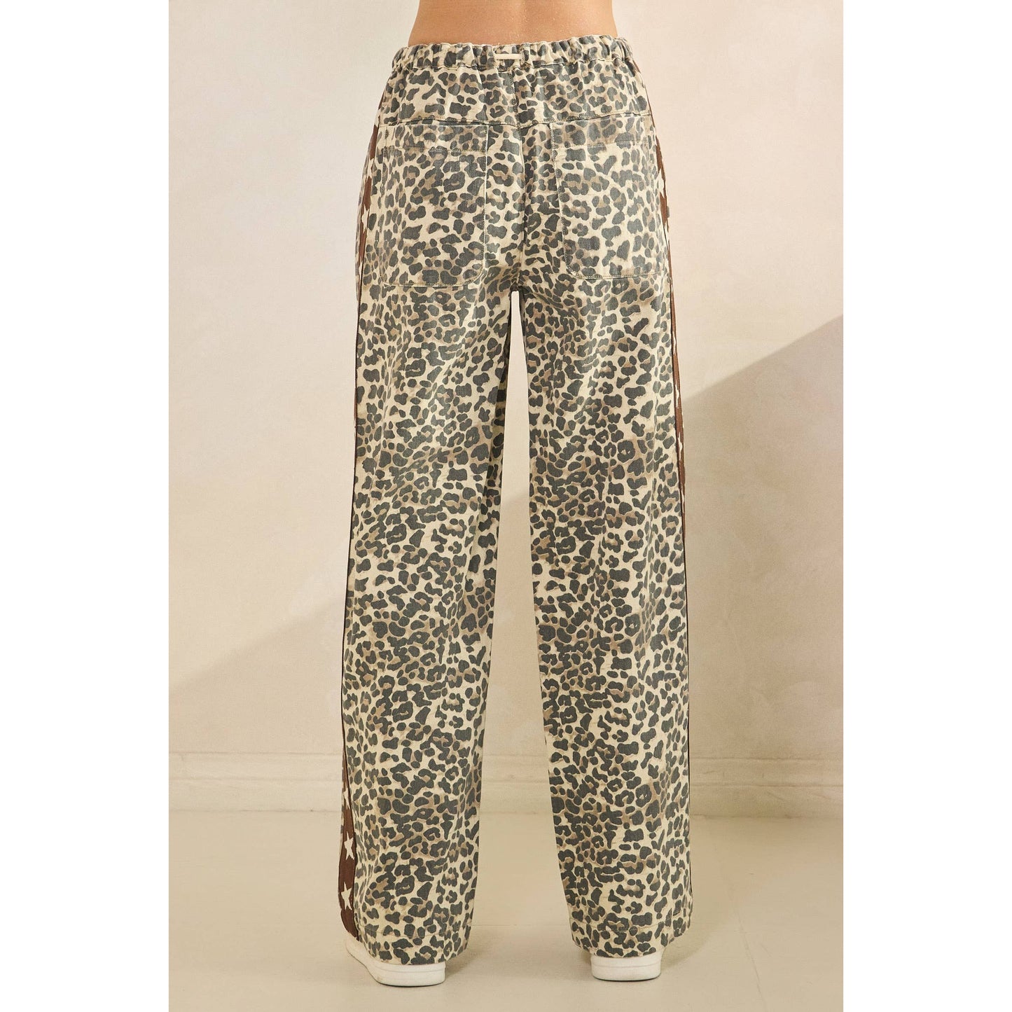 Leopard Printed Striped Wide Legged Pants