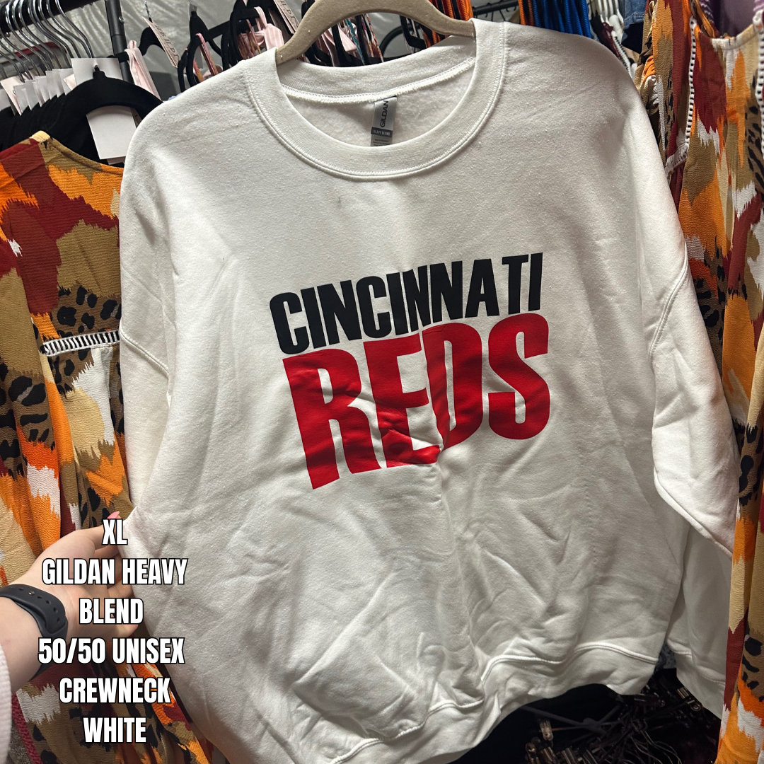 Cincinnati Reds Crewneck *1 available