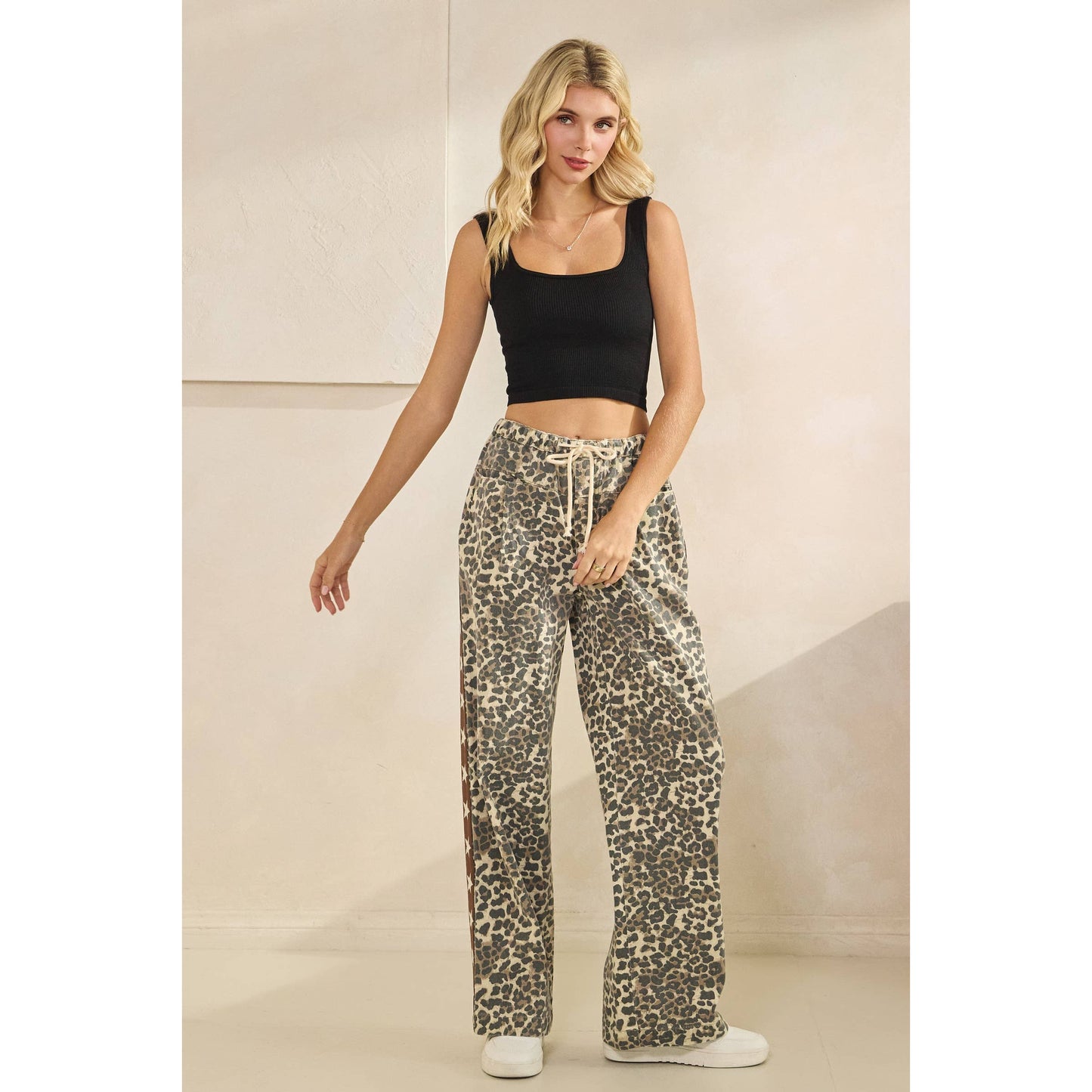 Leopard Printed Striped Wide Legged Pants
