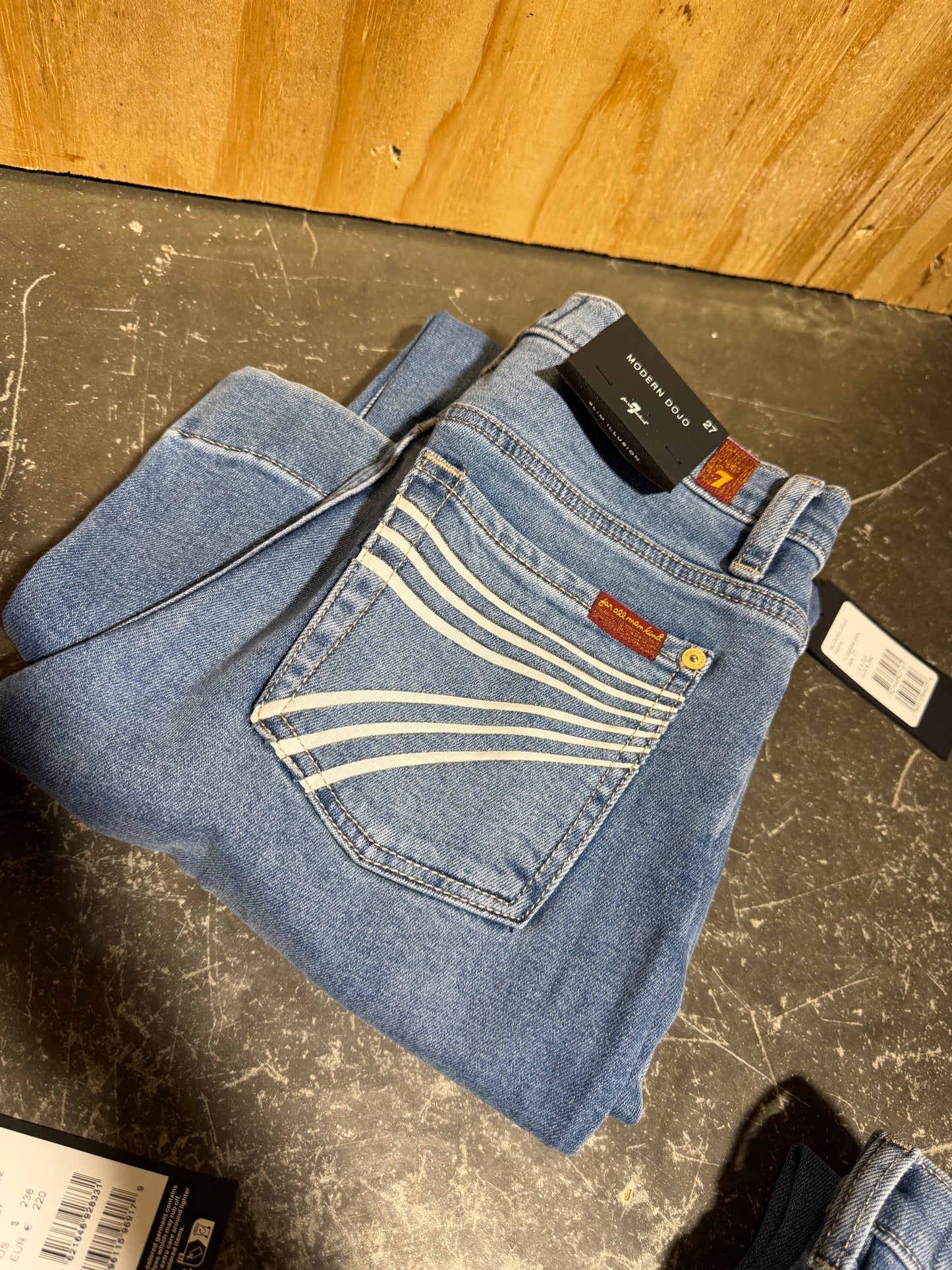7 FOR ALL MANKIND MODERN DOJO JEANS  -  MARINE - 3VN