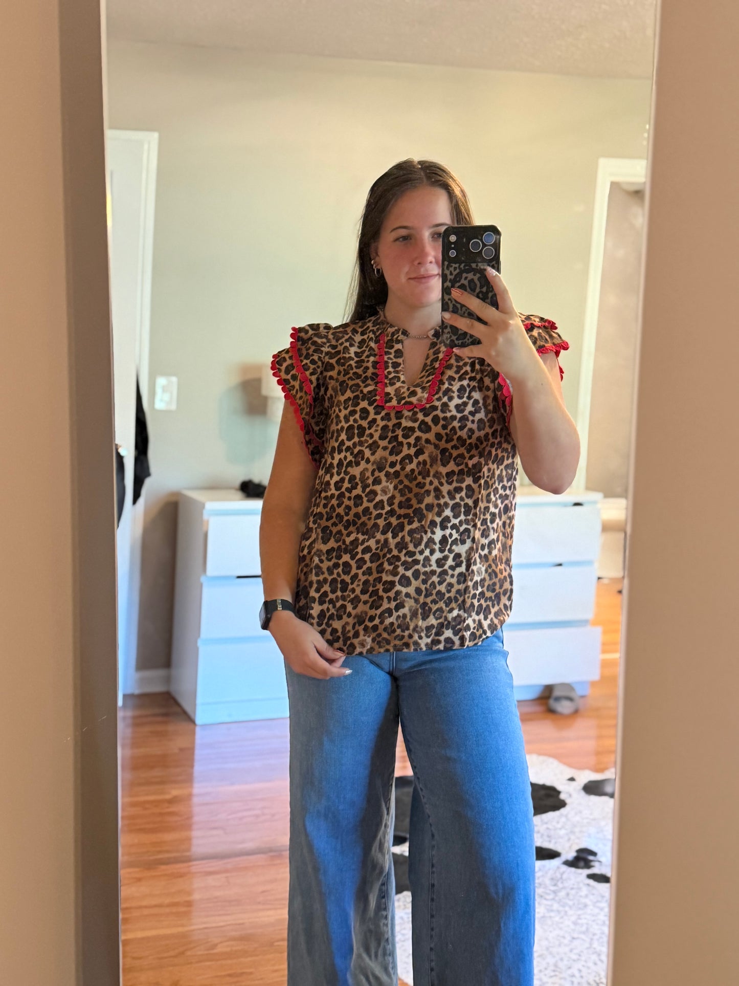 LEOPARD PRINTED WOVEN RIC RAC TRIM V NECK TOP