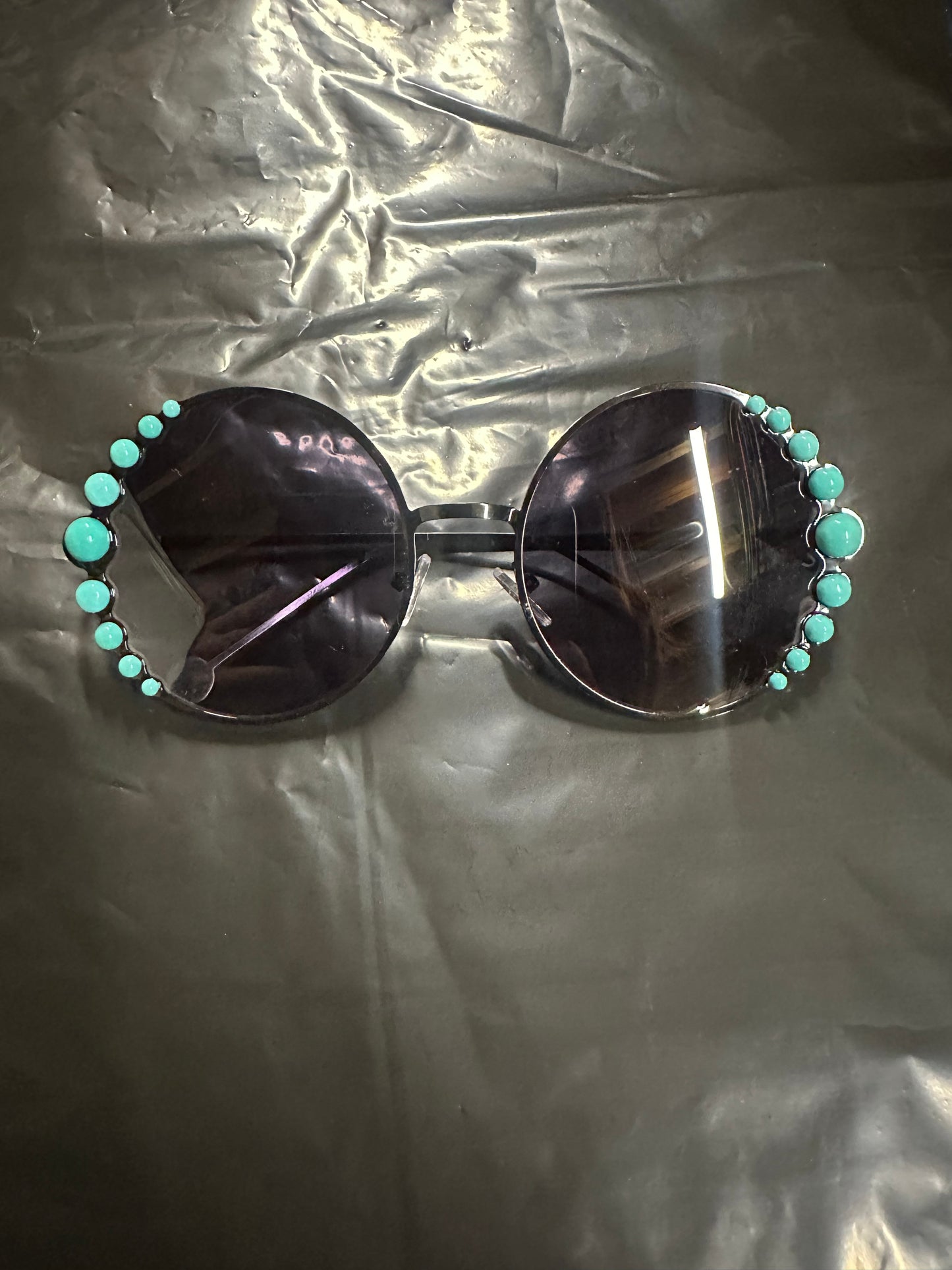 boujee turquoise sunglasses - round