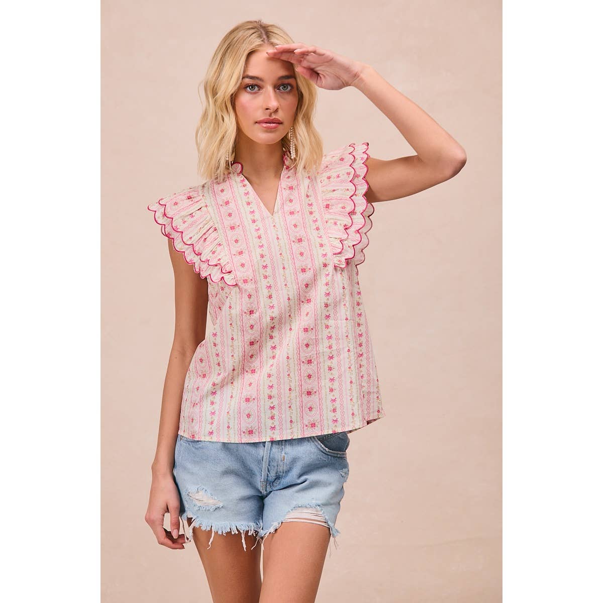 PRINTED WOVEN SCALLOPE EDGE DETAIL RUFFLED SLEEVES V NECK TO