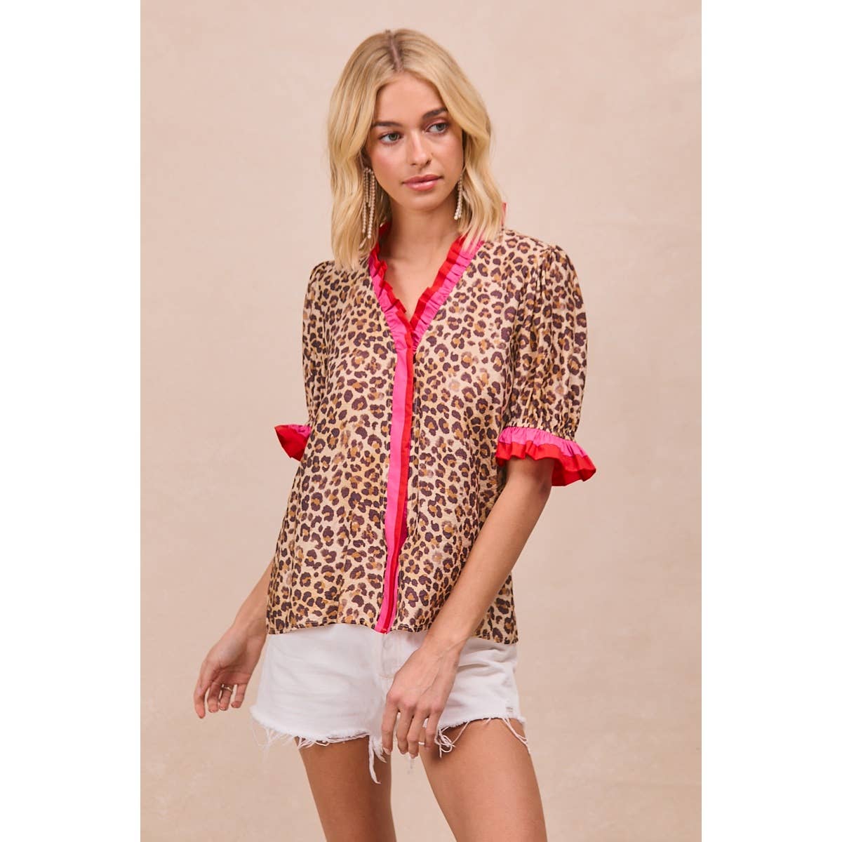 LEOPARD PRINTED WOVEN CONTRAST EDGE RUFFLED BLOUSE