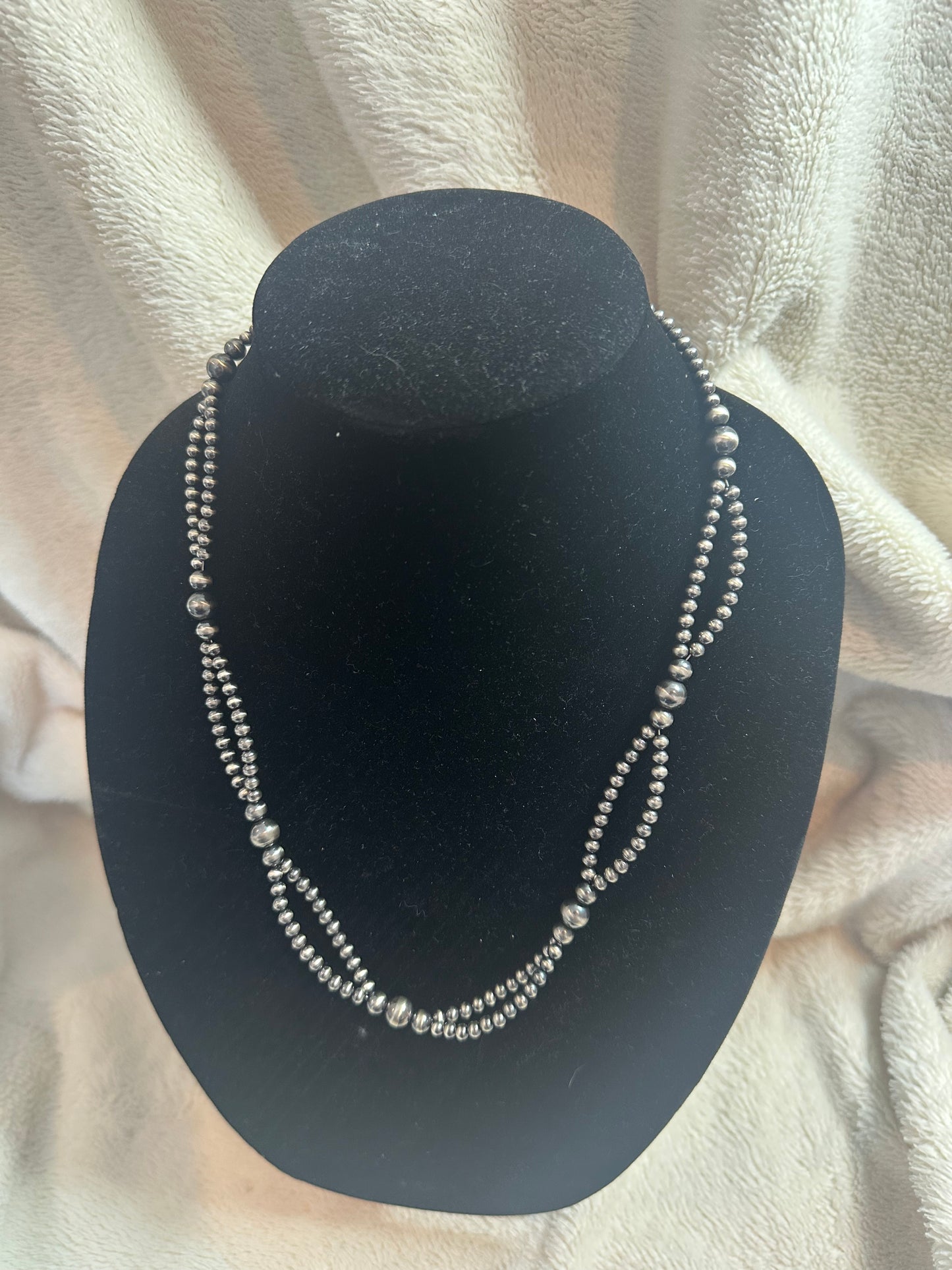 4mm-8mm graduated spiral navajo pearl necklace