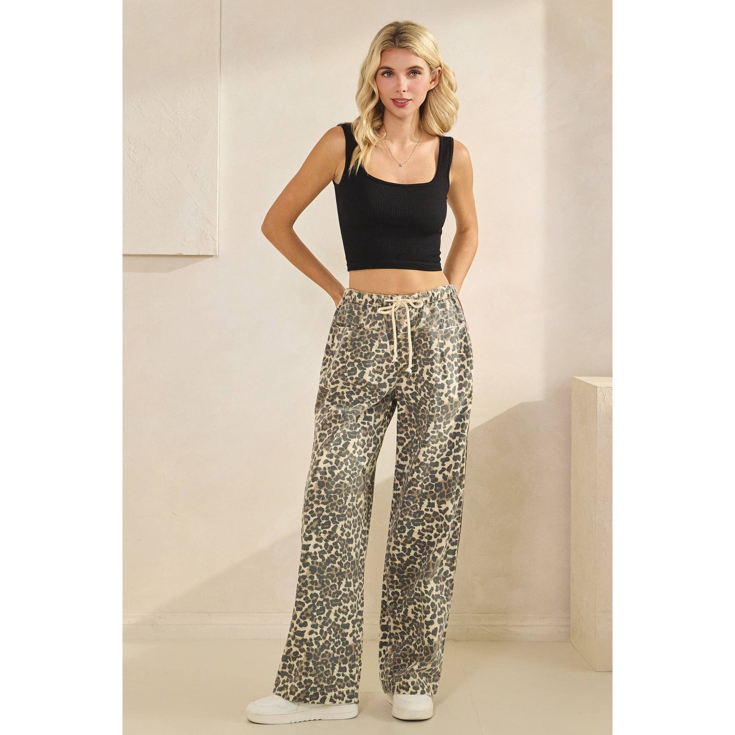 Leopard Printed Striped Wide Legged Pants