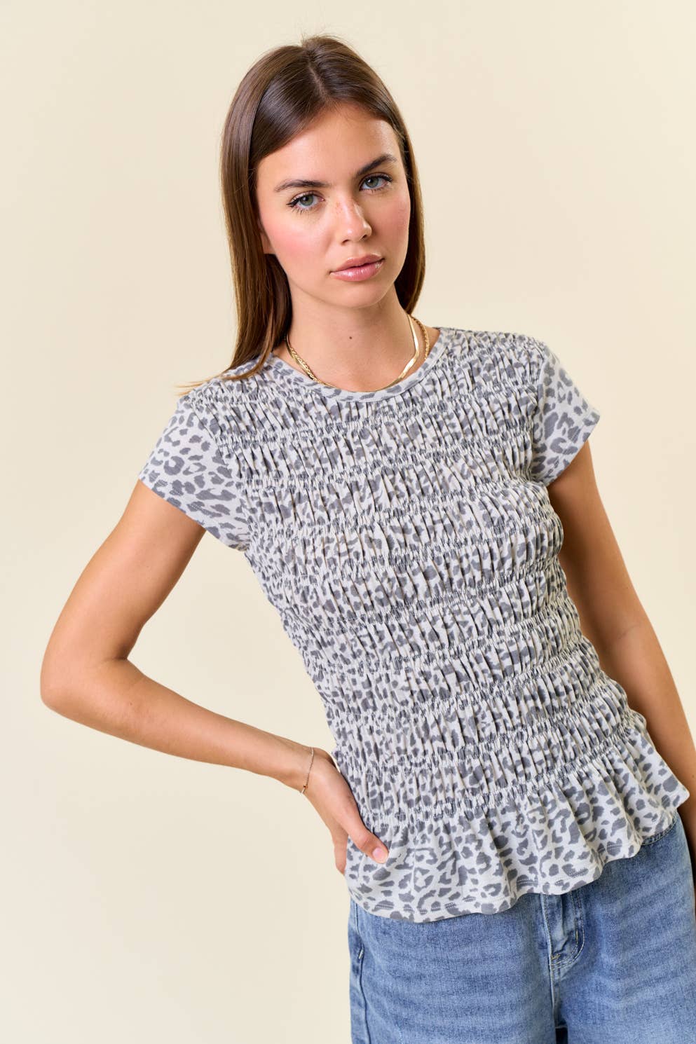 LEOPARD PRINT SMOCKED BODICE CAP SLEEVE TOP - 45028T