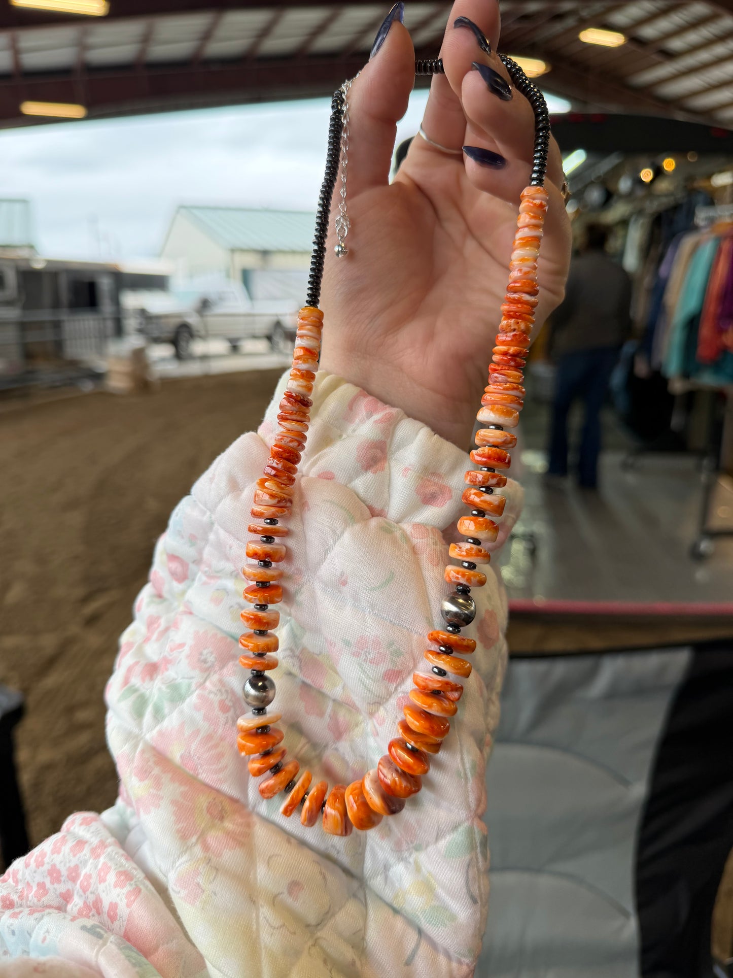 8-18 orange spiny graduated necklace