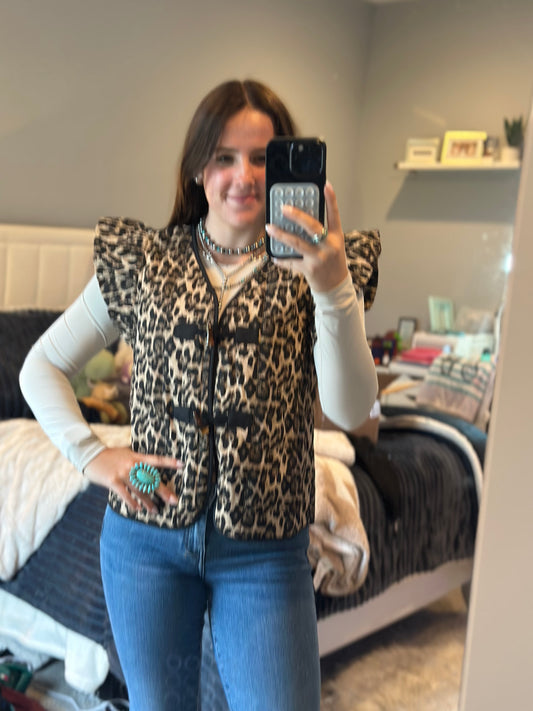 Ruffled Shoulder Leopard Puffer Vest