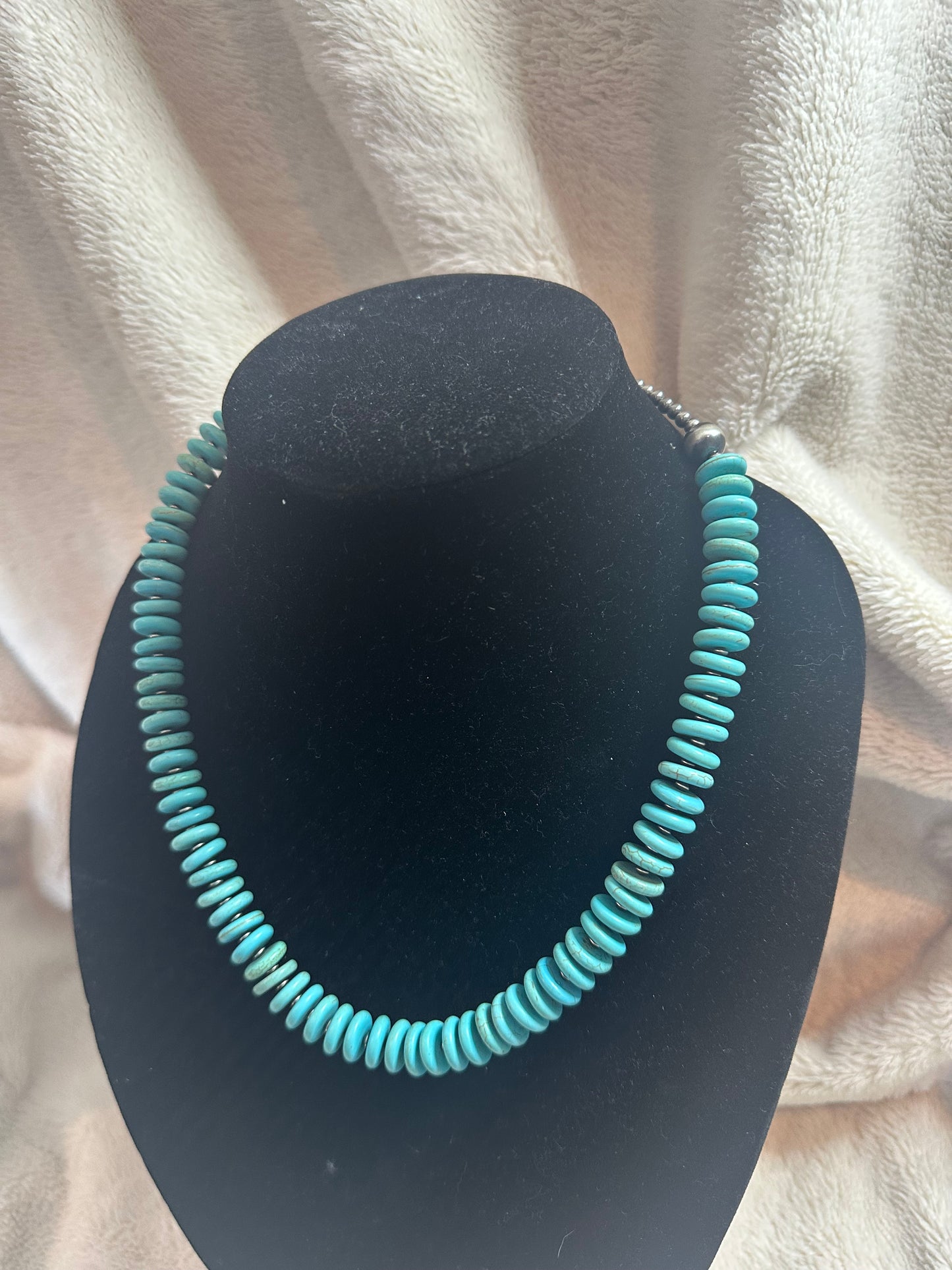 4mm navajo pearl + turquoise disc beads