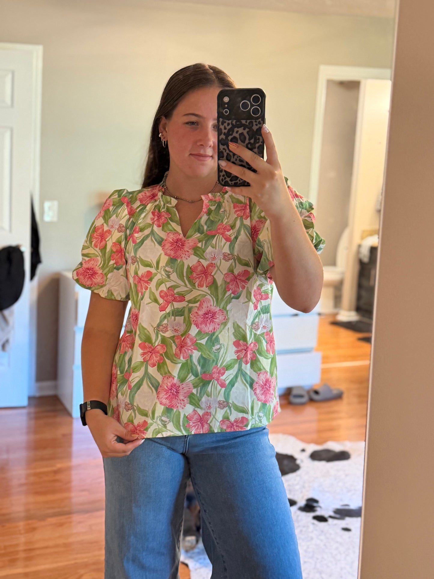 FLOWER PRINTED WOVEN RUFFLED V NECK TOP
