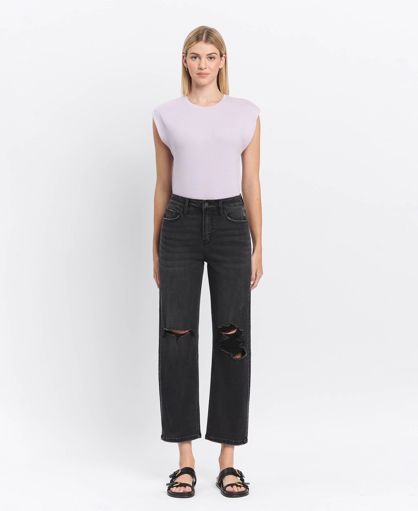 HIGH RISE DISTRESSED BLACK BARREL JEANS T6568