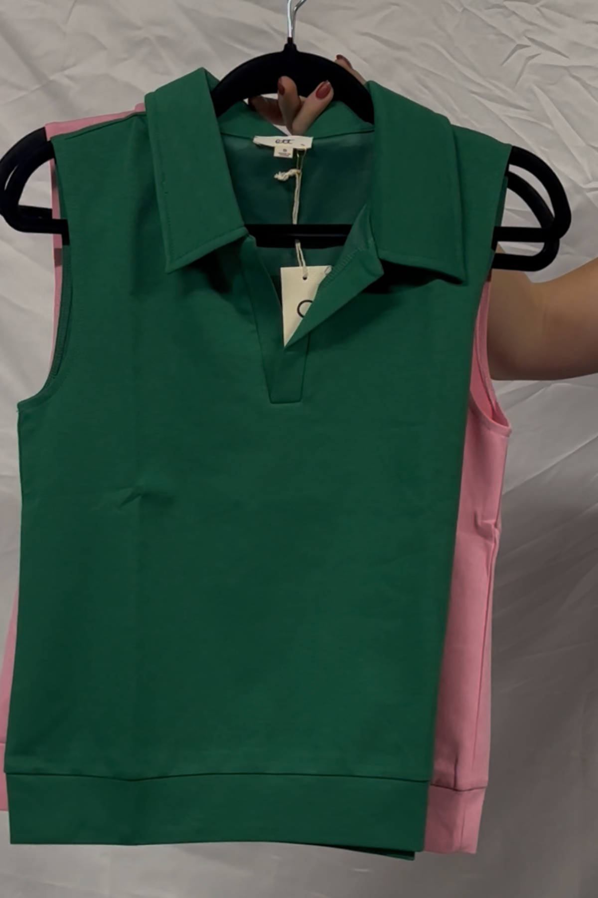 Solid Collared Split Neck Sleeveless Top