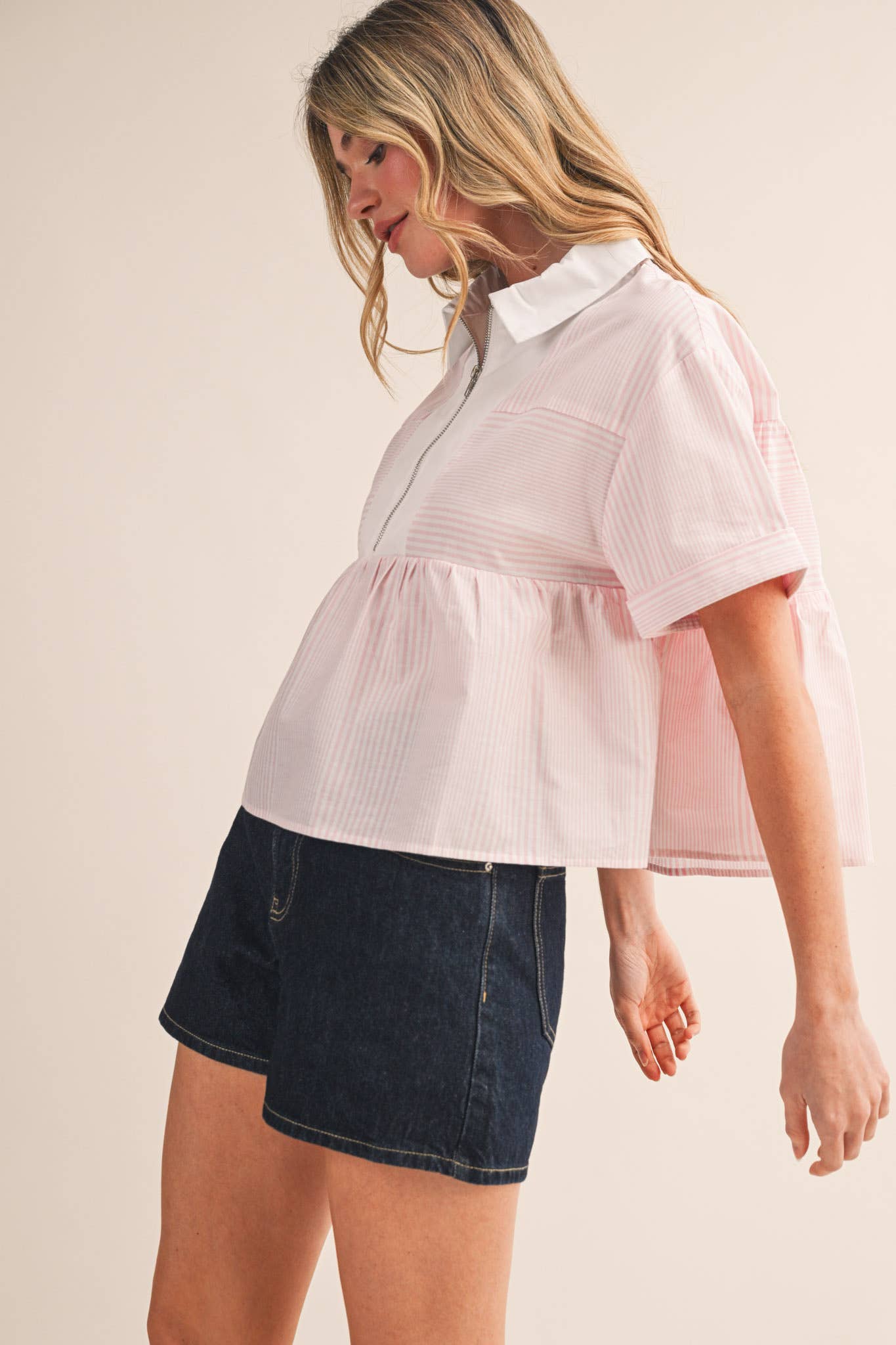 STRIPED HALF ZIP BABYDOLL TOP