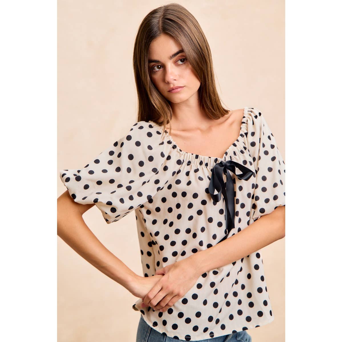 POLKA DOT BOW ELASTIC OPENING PUFF SLEEVES TOP