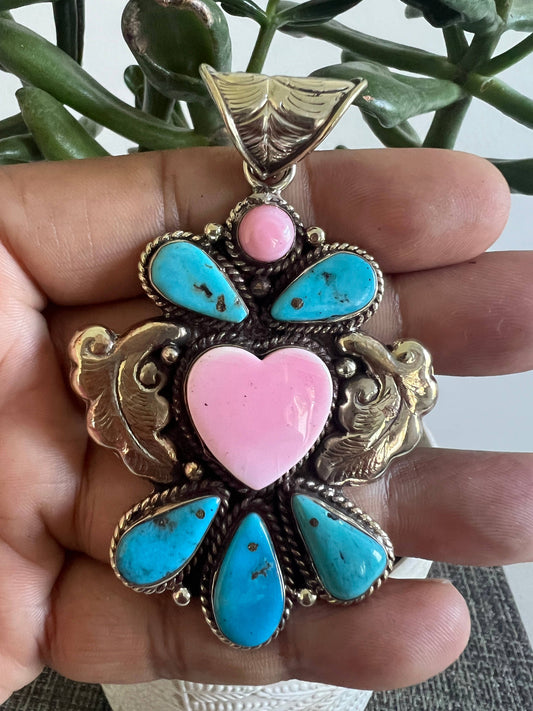 Turquoise set with pink conch shell pendant,2.75 x 2  inches